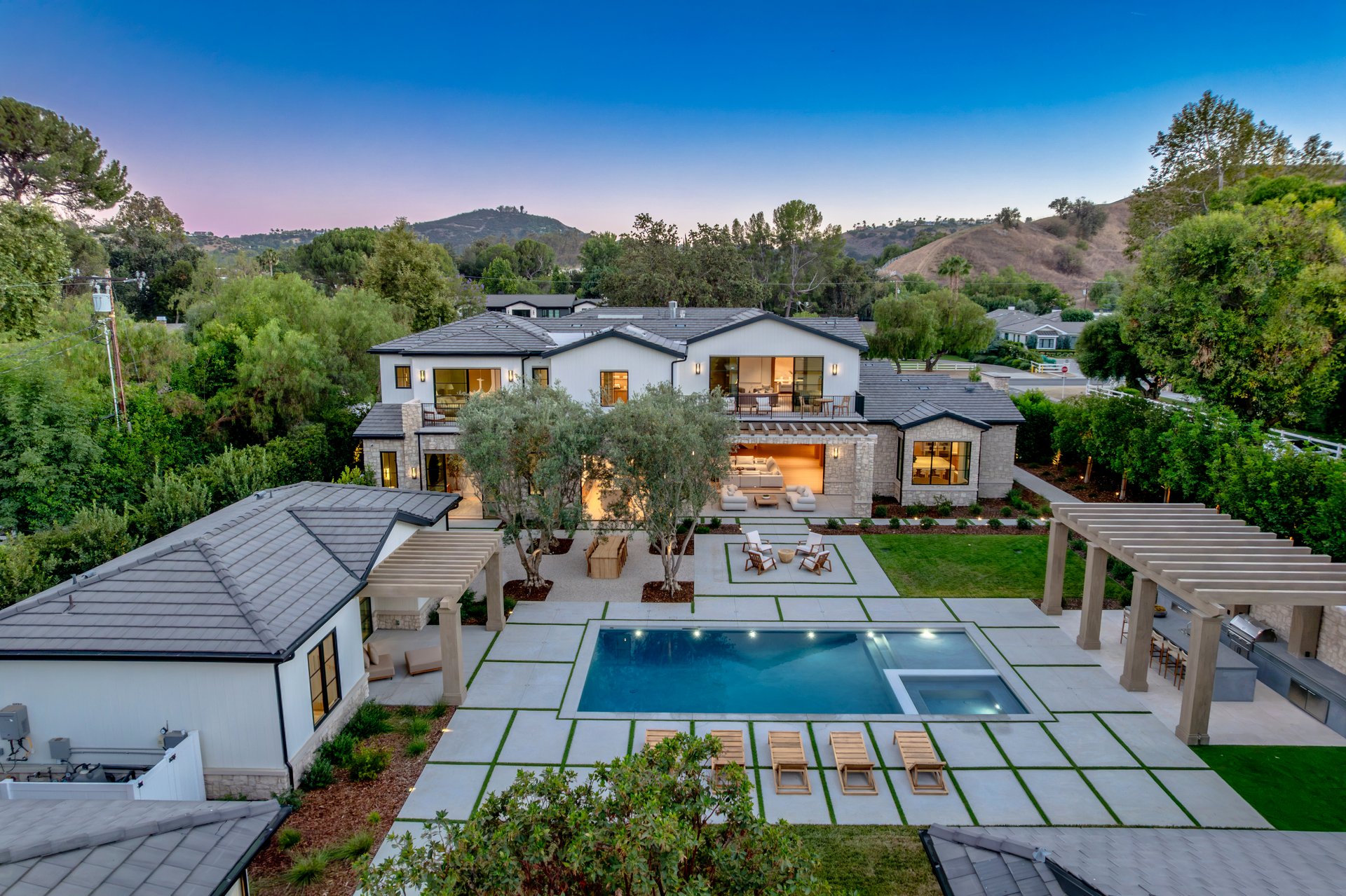 23661 Long Valley Rd