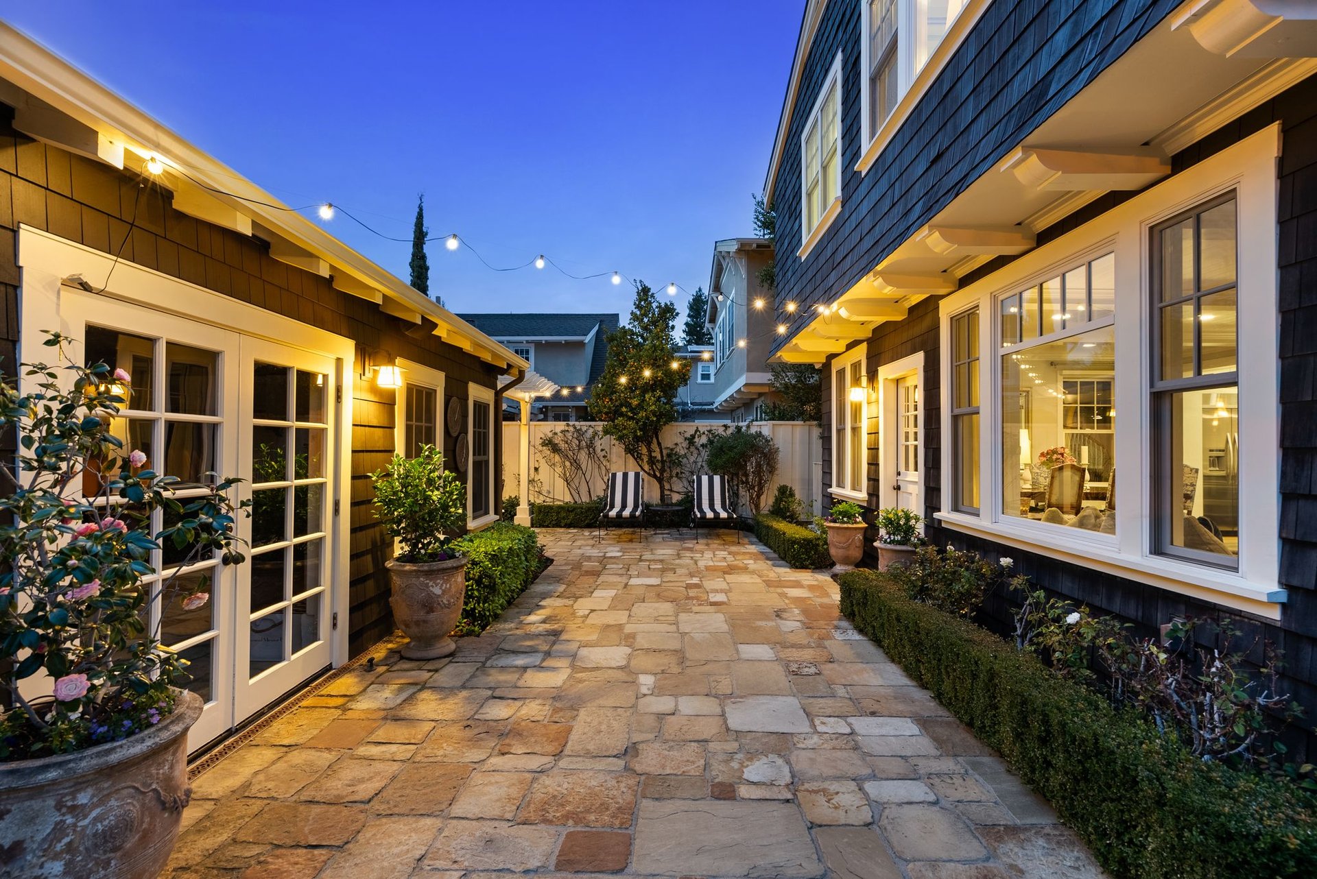 221 Caldwell Avenue