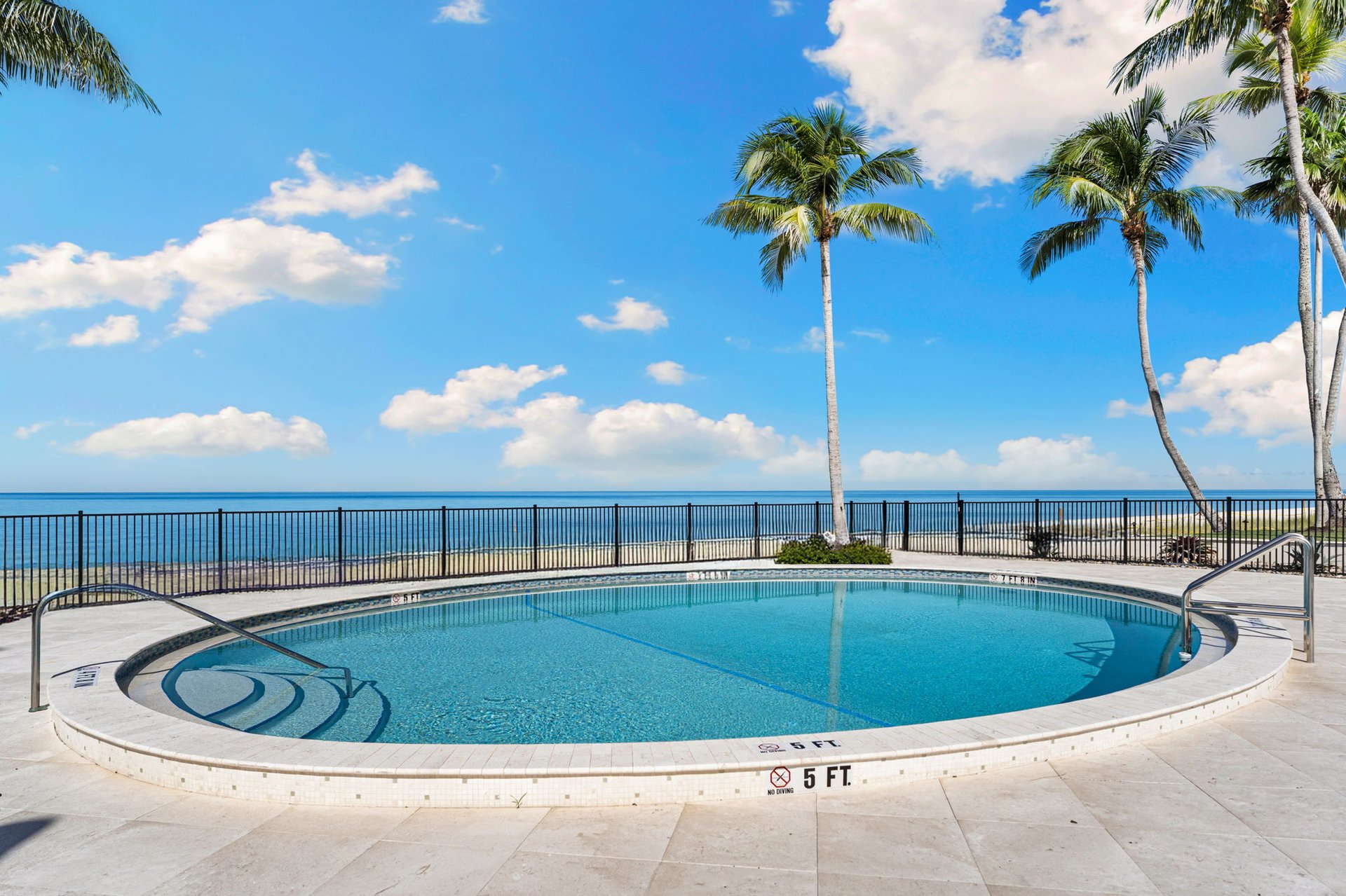 SHORES OF NAPLES VILLA 1