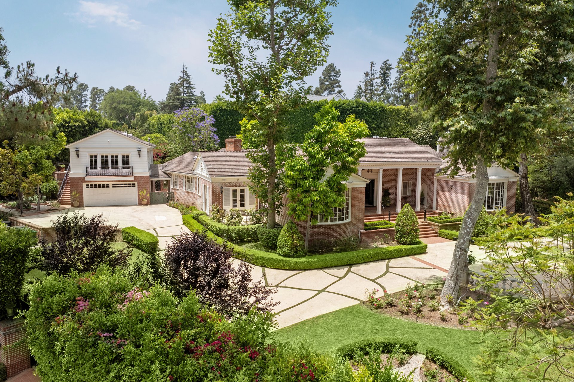 1001 N Crescent Dr, Beverly Hills 