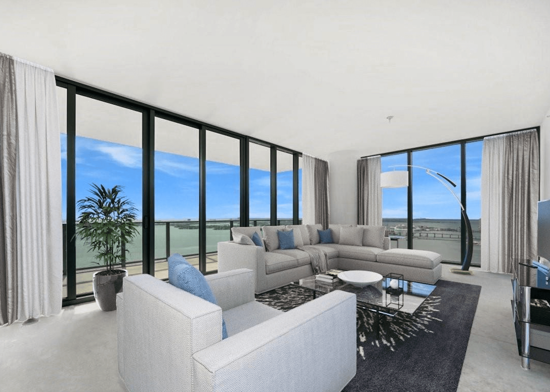 3131 NE 7th Ave Unit: PH 5101