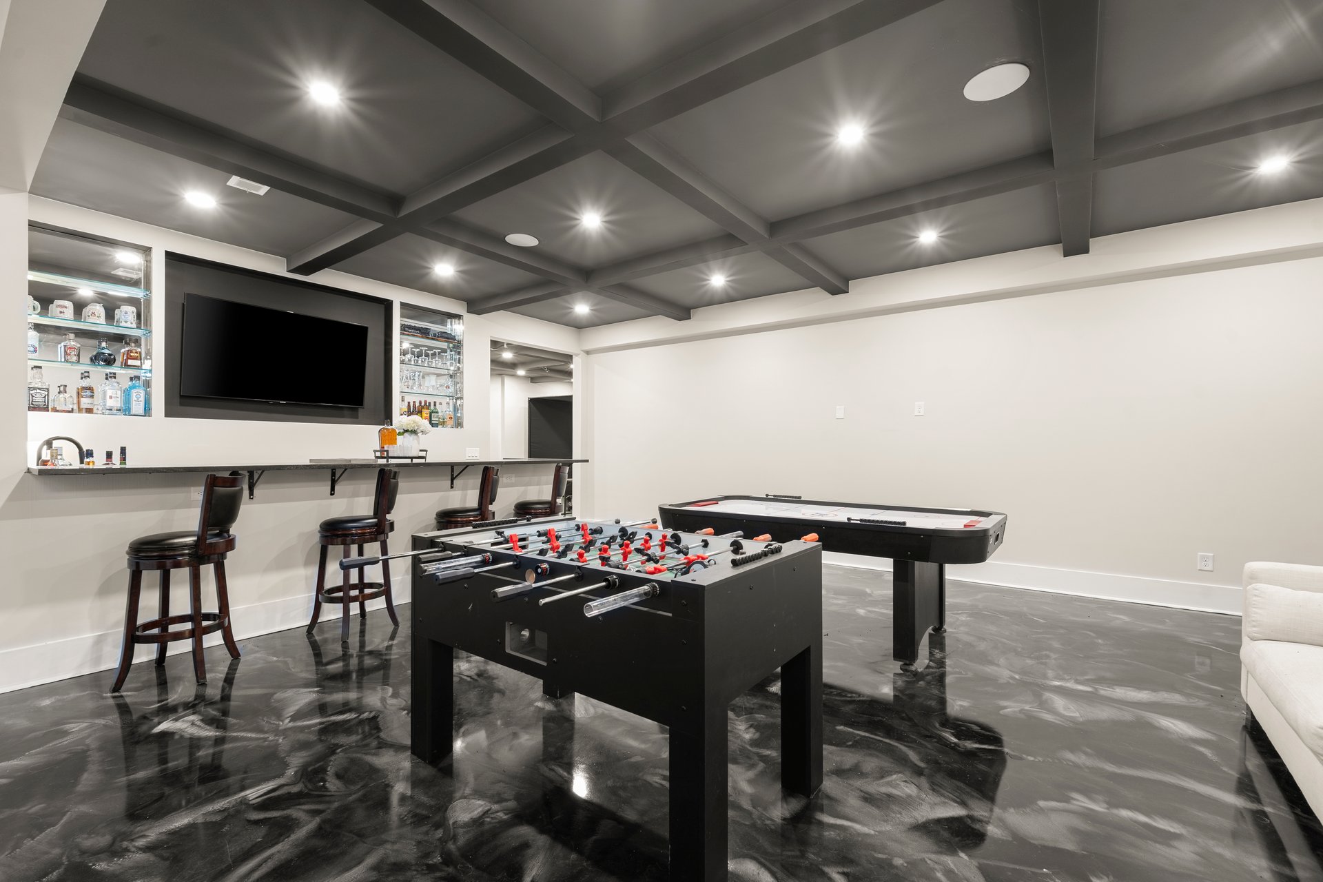  10160 Cedar Ridge Drive