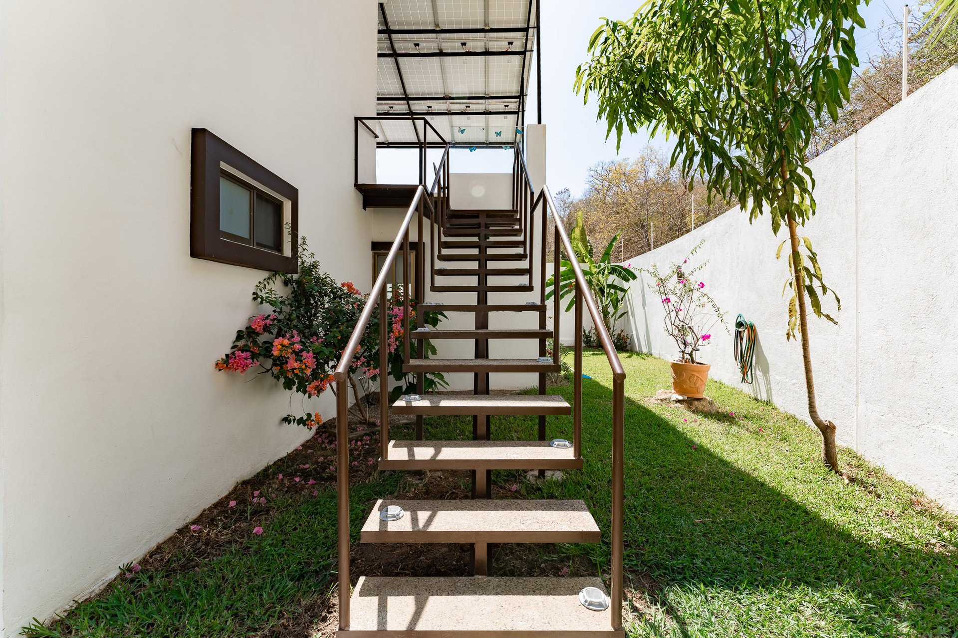 5 bedrooms, Single Family Homes, Villa de Caballos