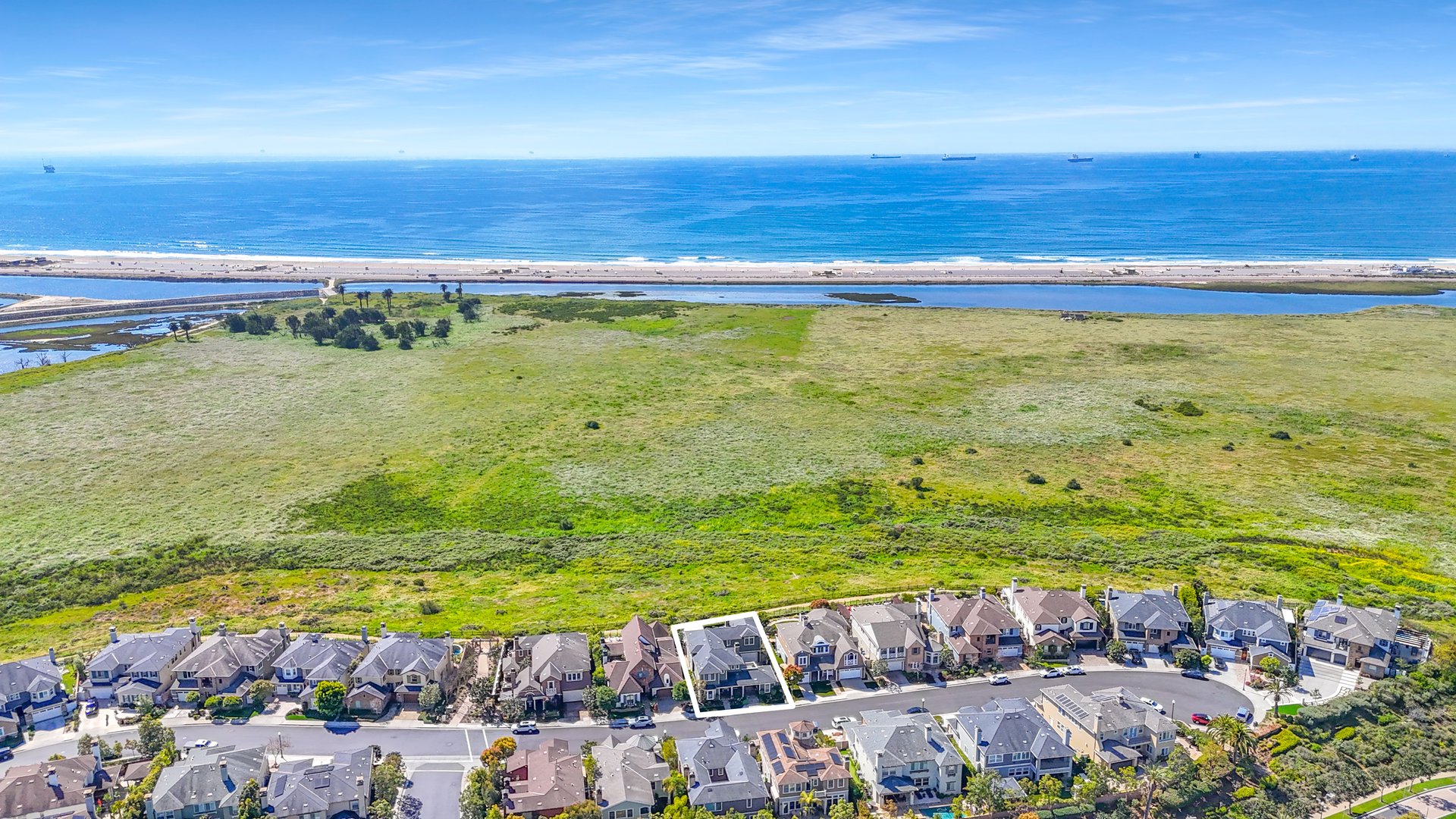 4492 Oceanridge Dr, Huntington Beach