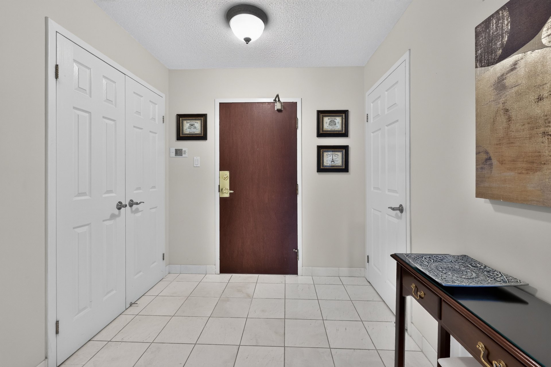 211-221 Robinson Street, Oakville