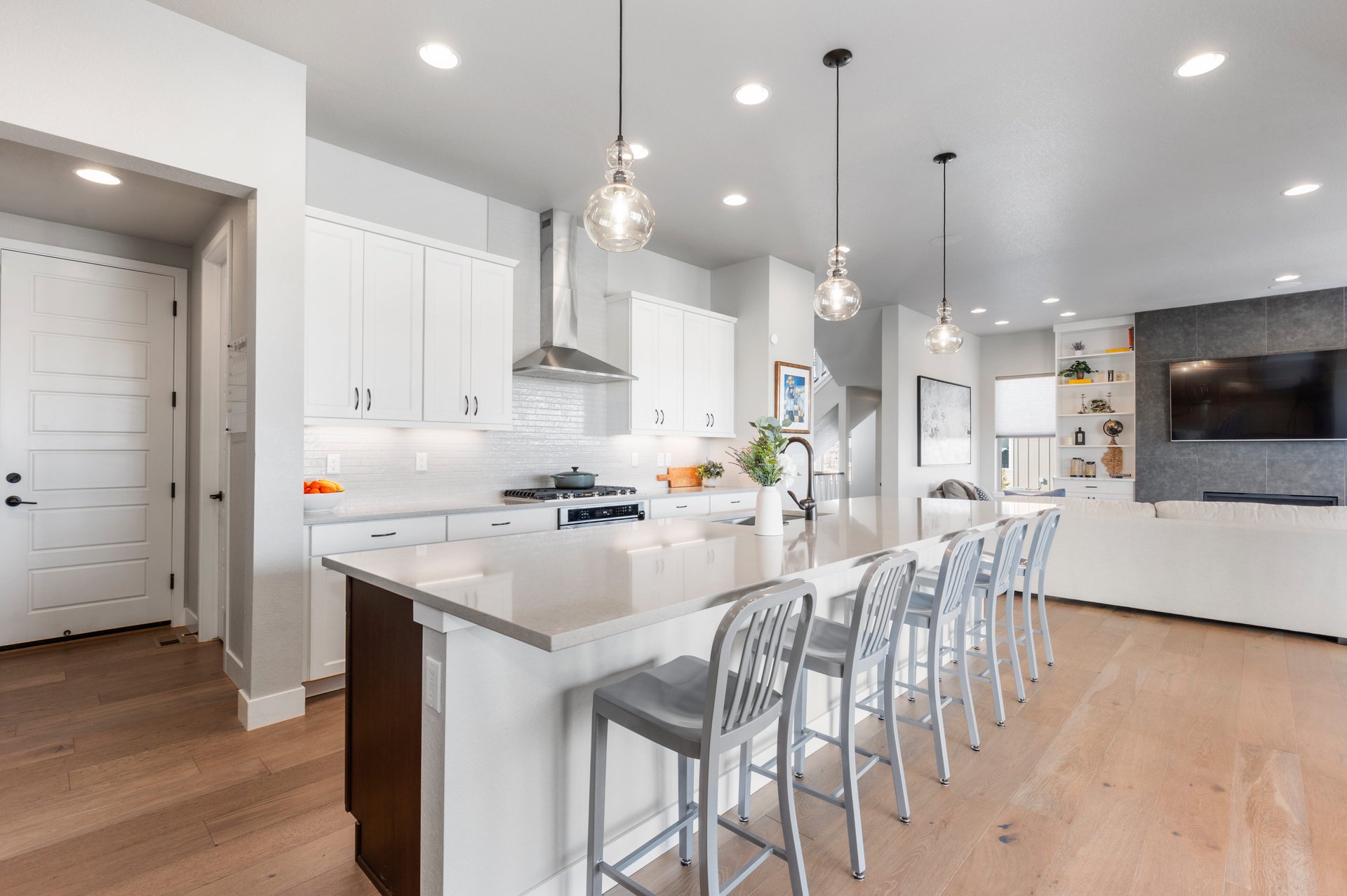 507 Red Thistle Drive