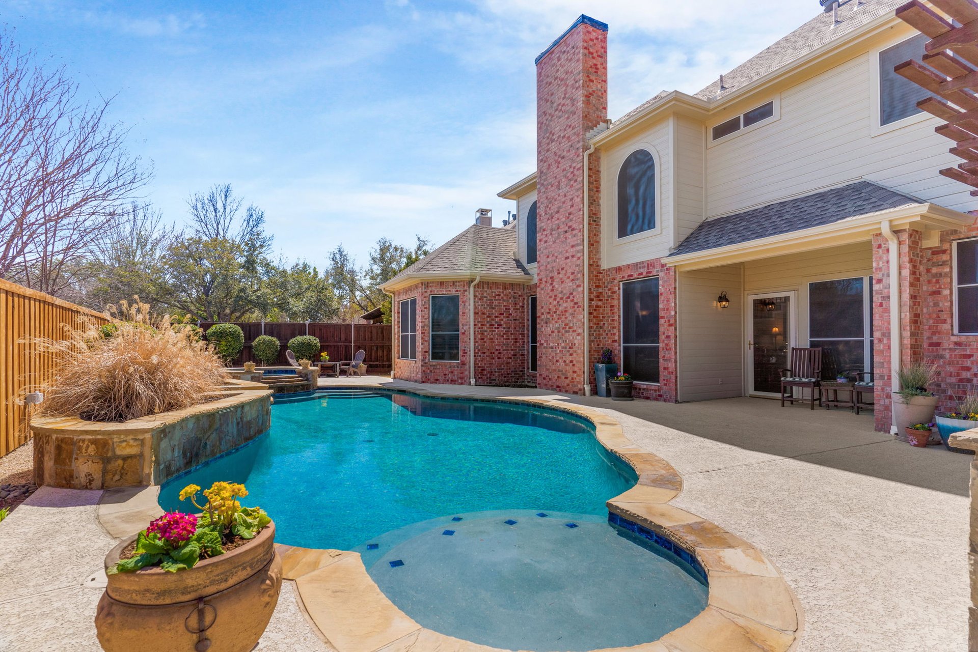 1509 Timberline Drive