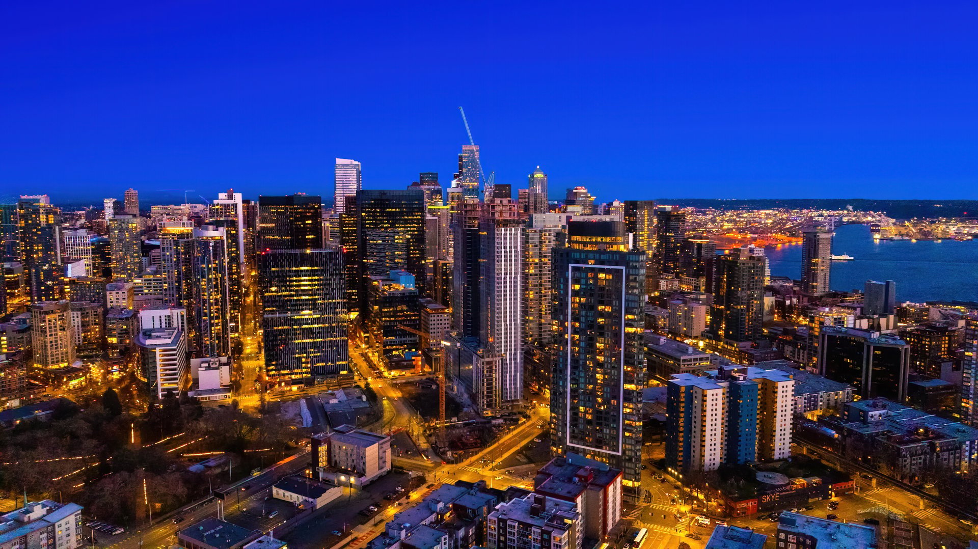 2510 6th Ave Unit 3105