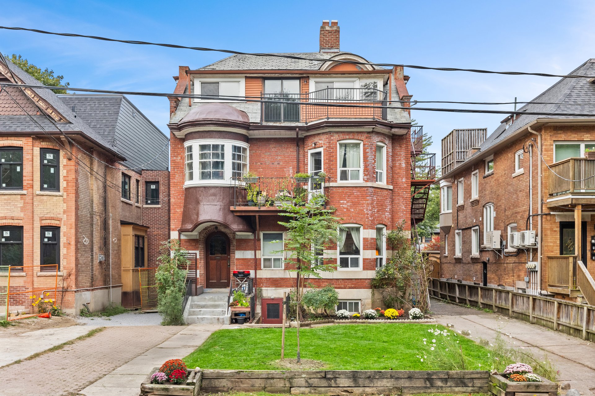 415 Brunswick Ave