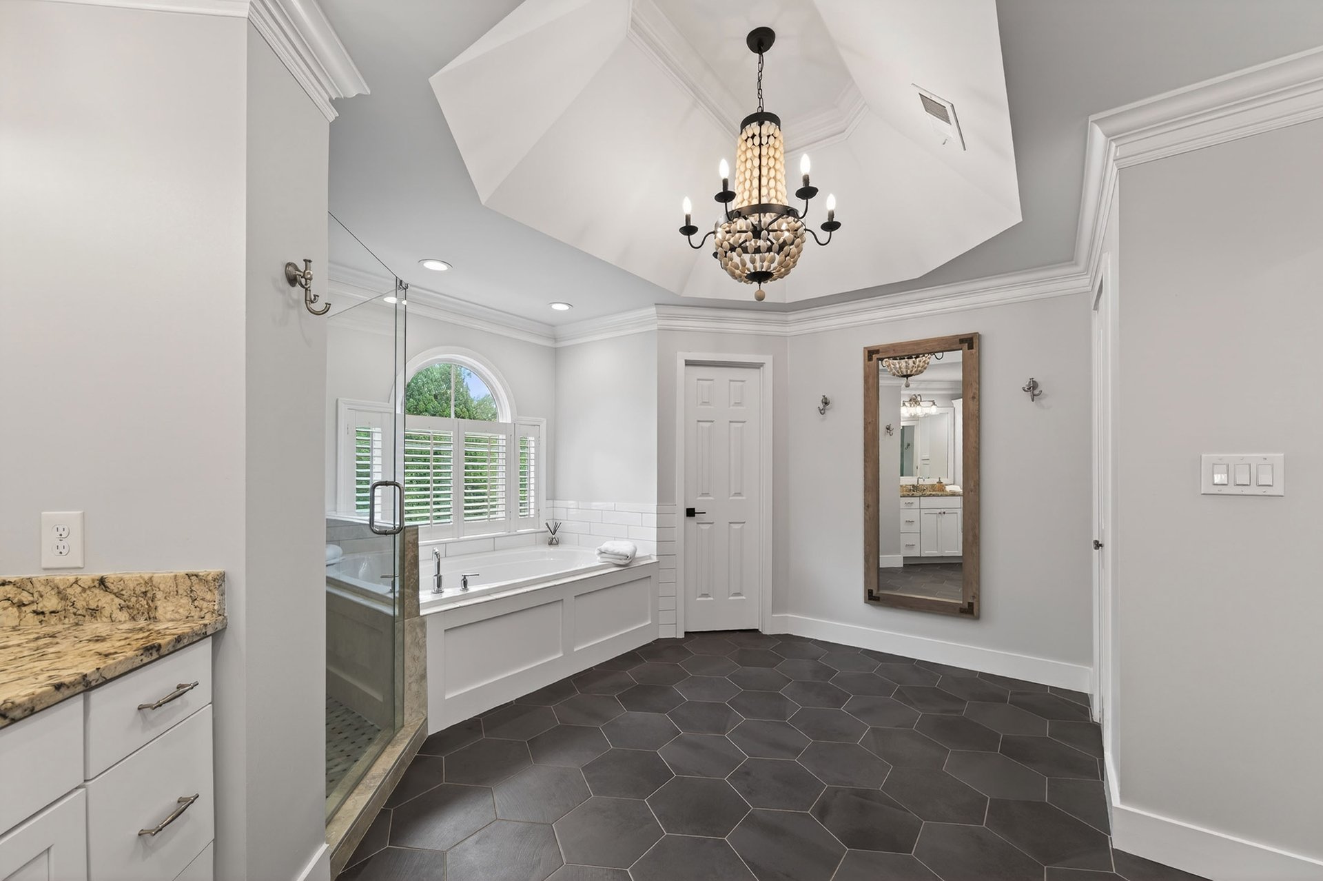 880 Hampton Bluff Drive