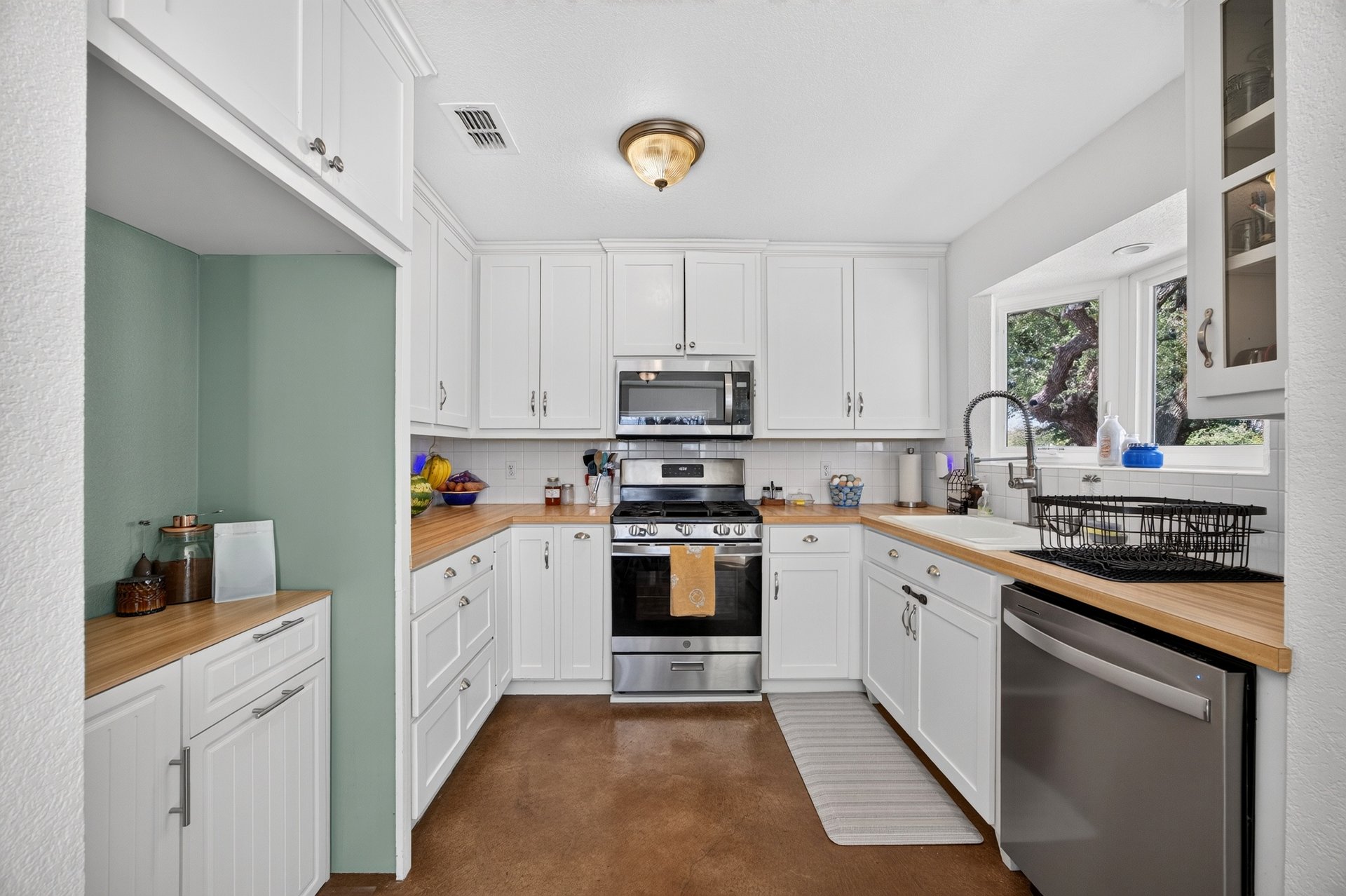 7328 FM 205 Bluff Dale