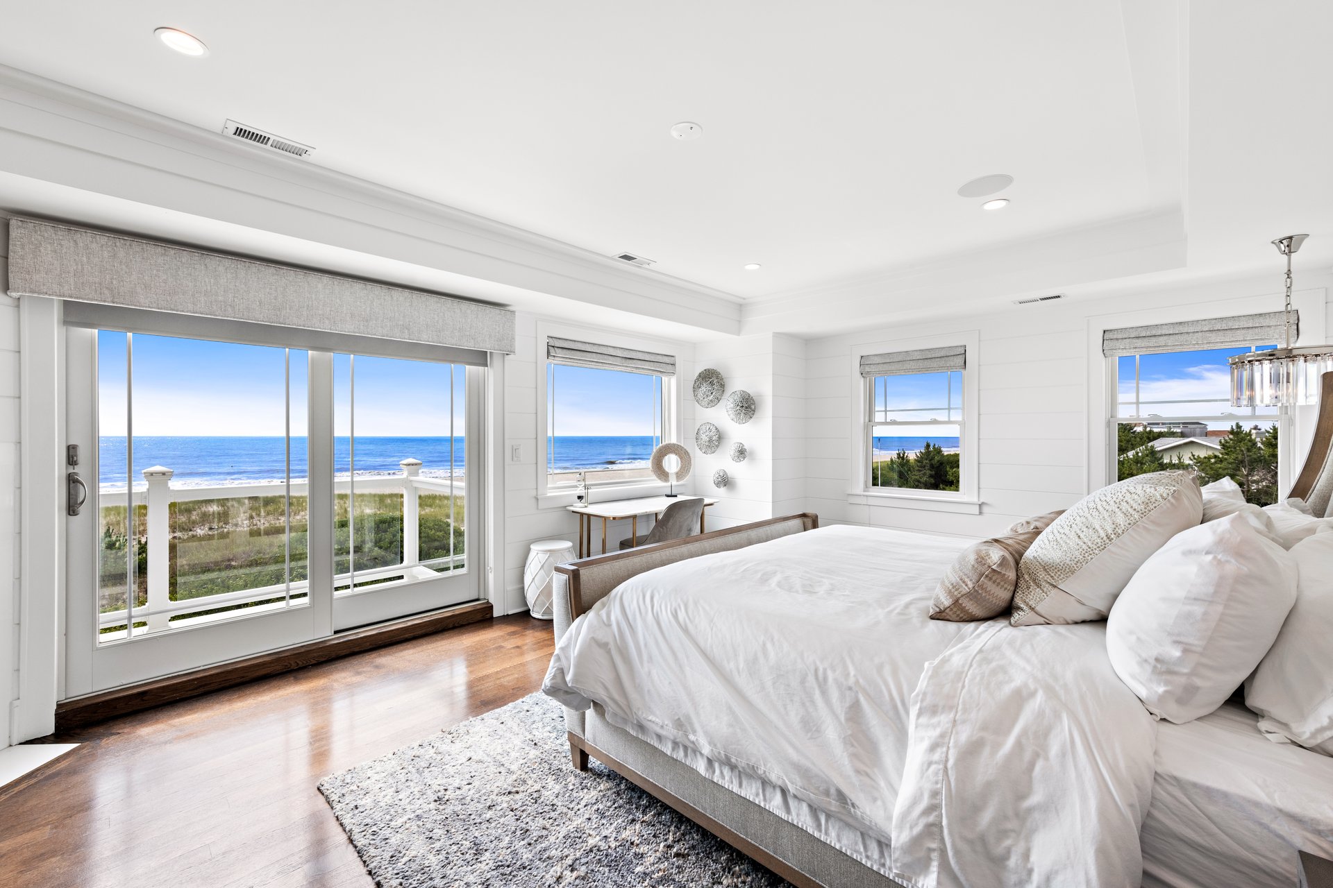 161 F Long Beach Blvd