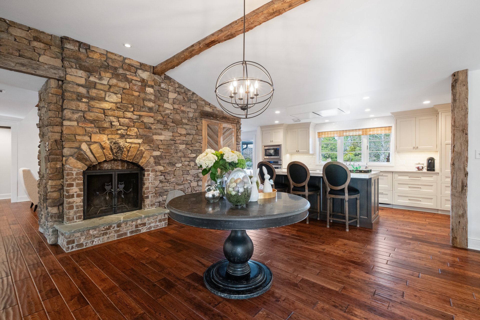 Sprawling Town & Country Ranch on 1.3 Acres with Pool