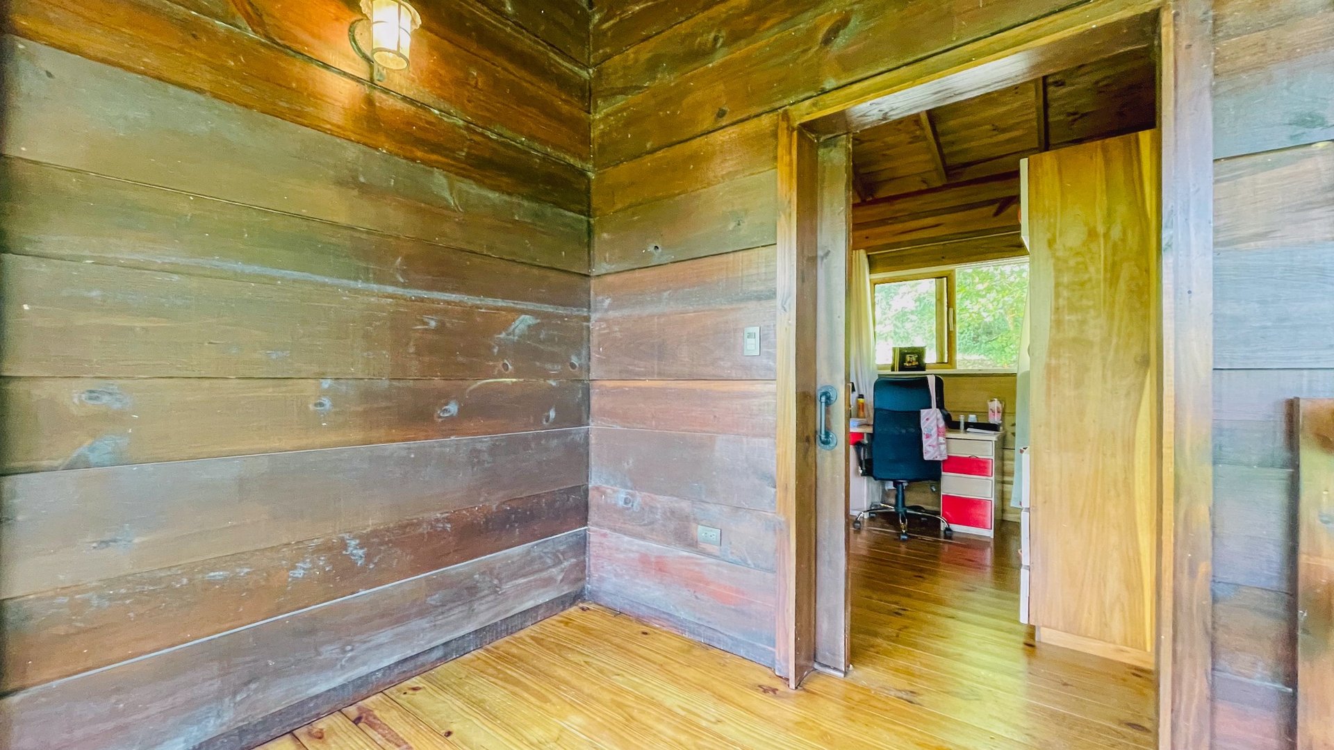 Mountain Chalet on 6.3 Acres with Stables & Panoramic Views