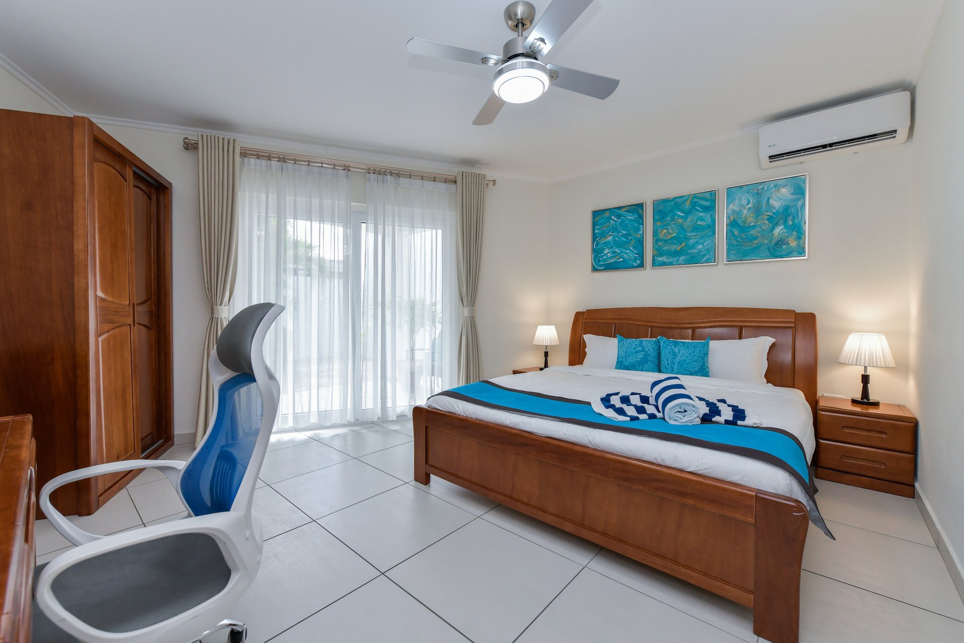 Arena Condominiums Units 4 & 4A 