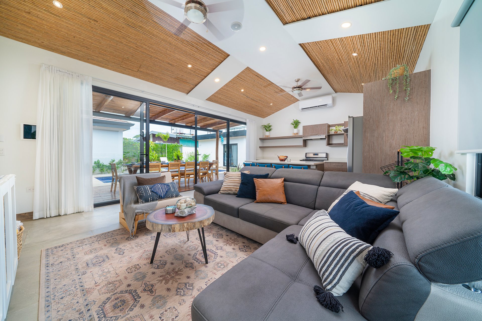 Calle Uno 3 | Modern Tropical Home with Private Pool and Guest Casita in Tamarindo