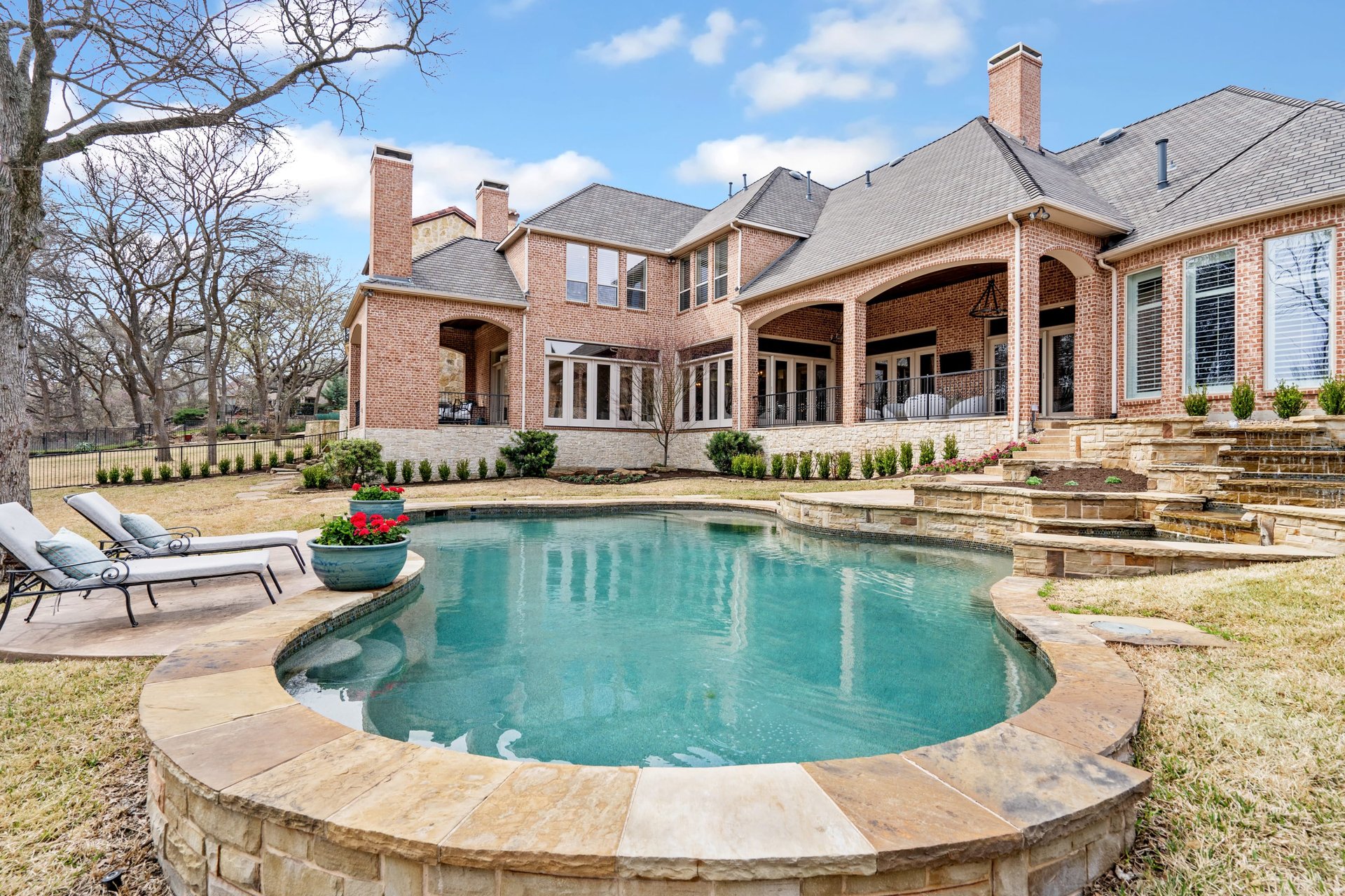 Stunning Starwood Estate