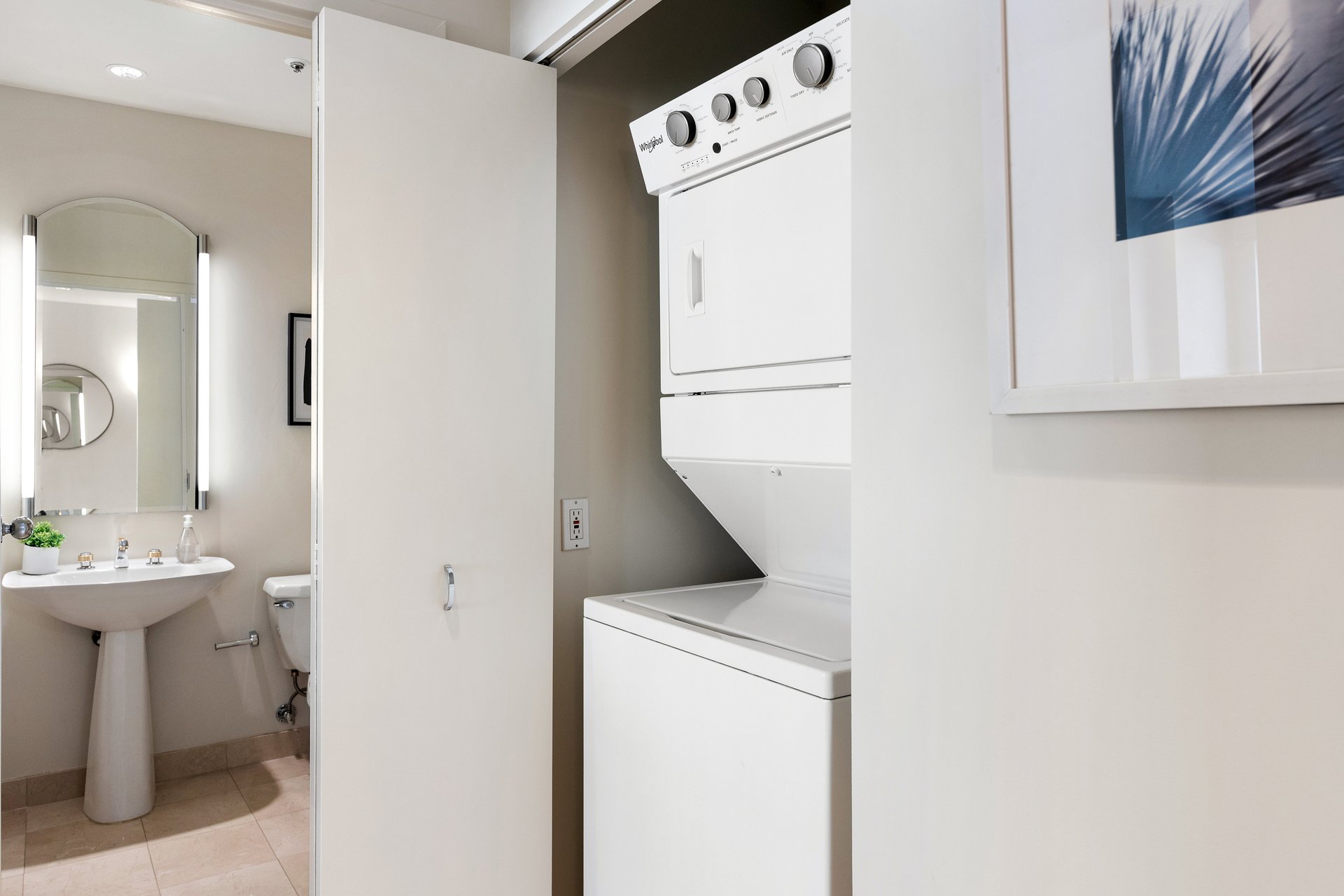 2 Bedroom Residence at Museum Parc