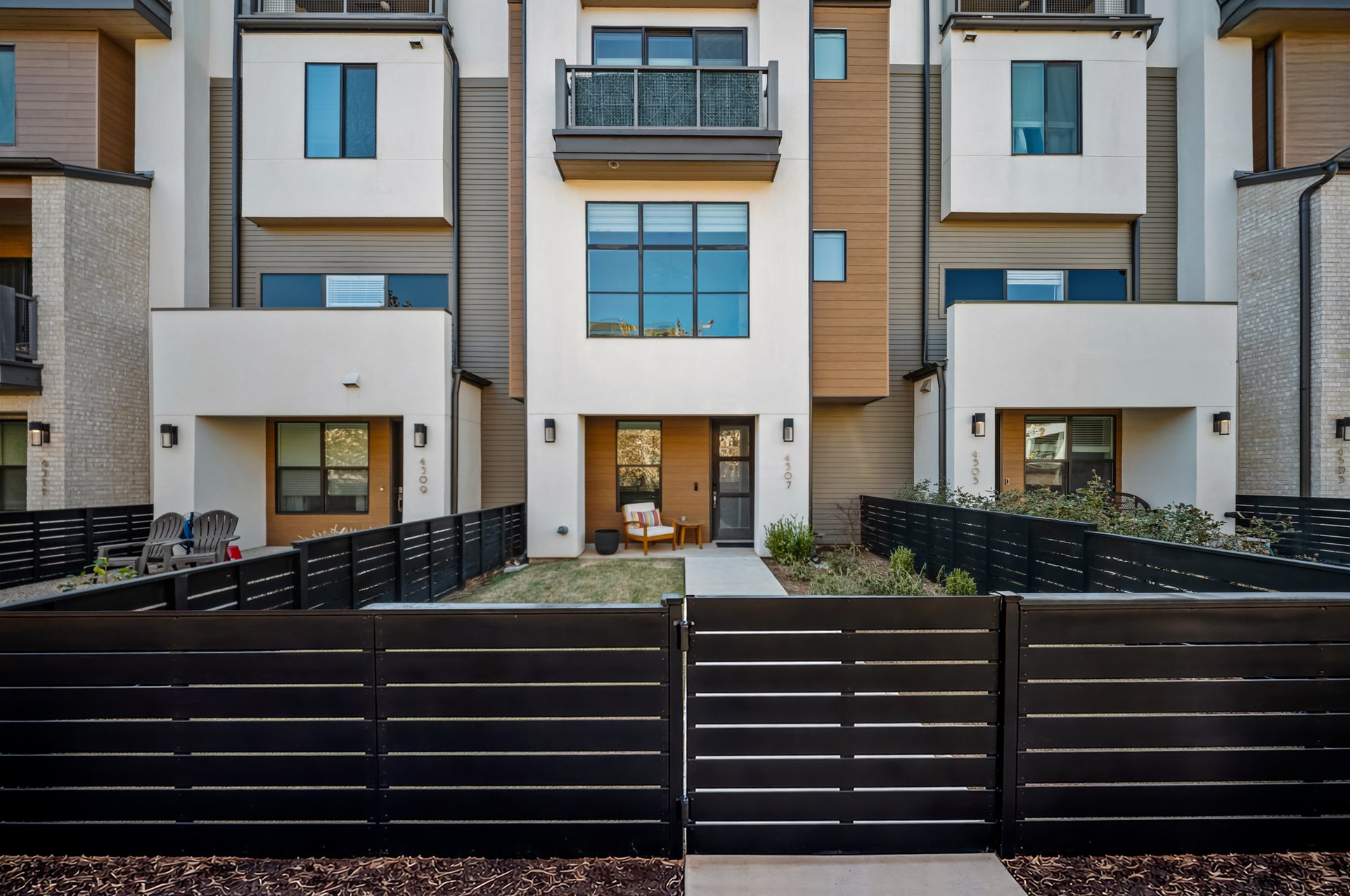 Handsome Townhome in The Grove 