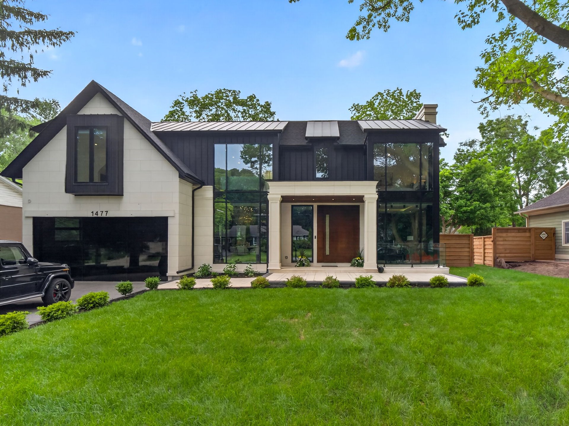 1477 Duncan Road