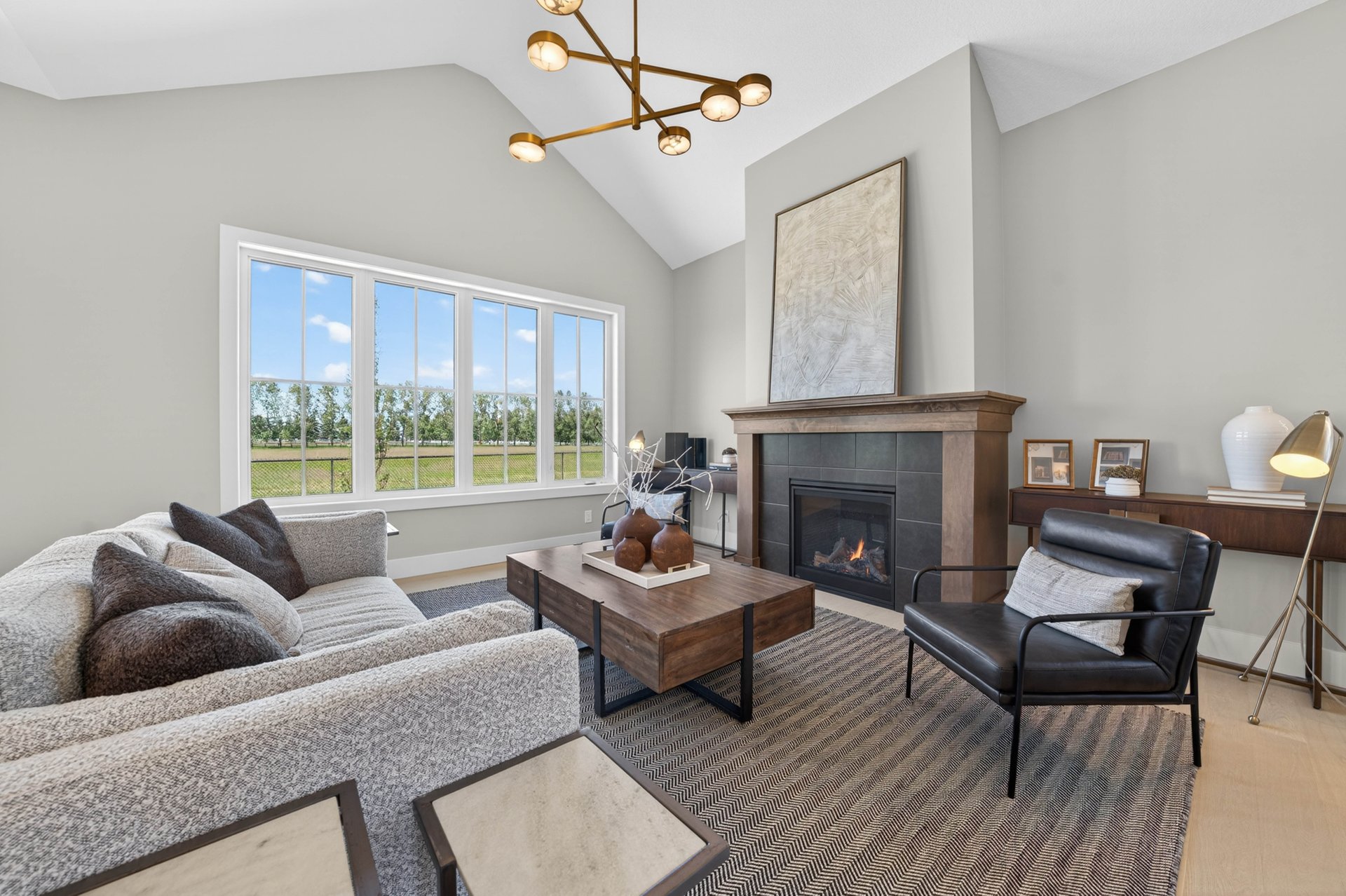 514 Pine Creek Ridge