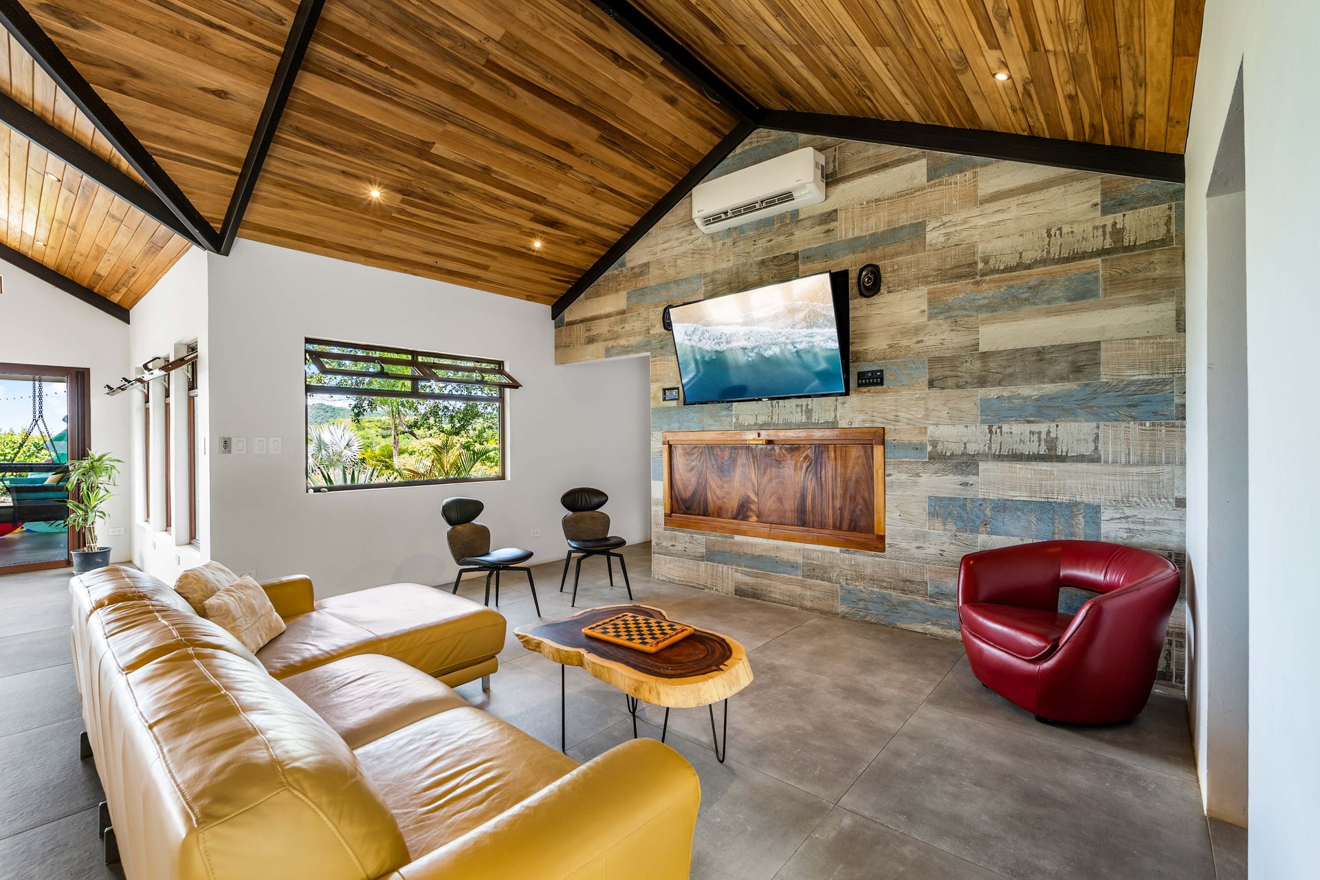 Casa Arcadia | Ocean-View Home with Two Income-Producing Studios