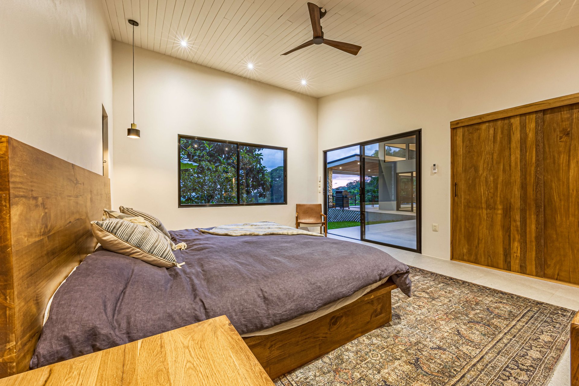 MOVE-IN READY OCEAN VIEW HOME IN CINCO VENTANAS WITH MAJESTIC RIVER ACCESS