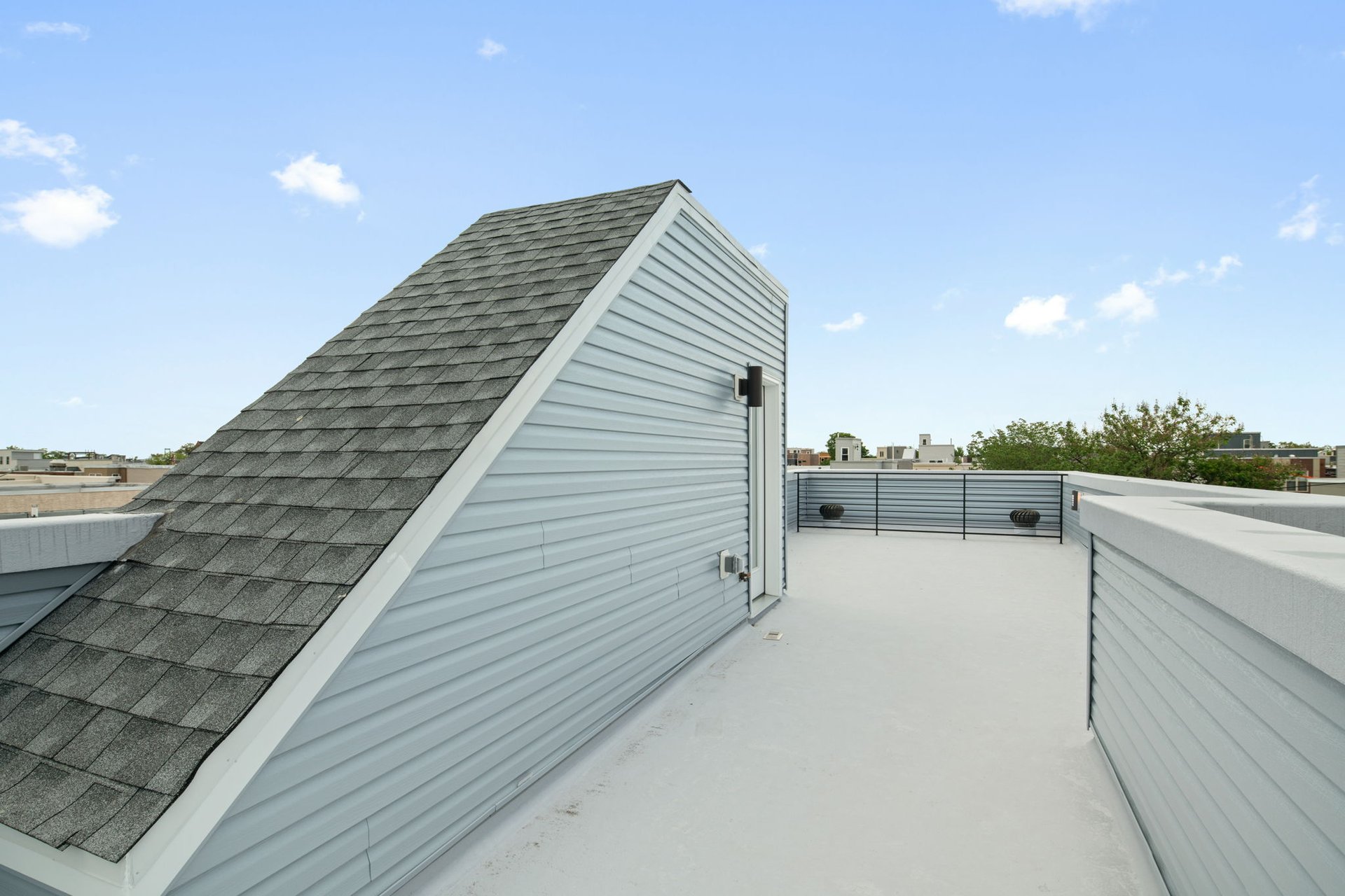Stunning New Construction in Point Breeze
