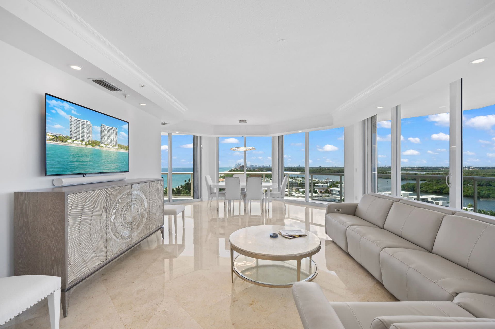 6001 N Ocean Dr Unit: 1104S