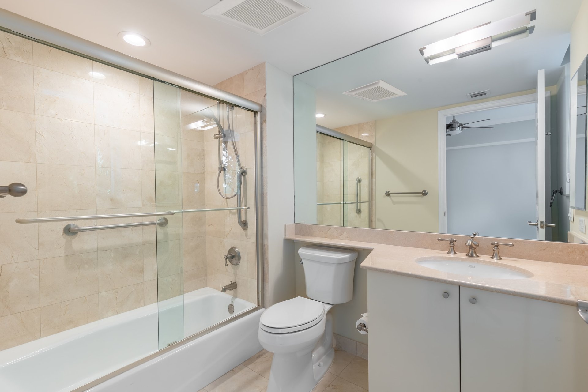 411 N New River Dr Unit: 803