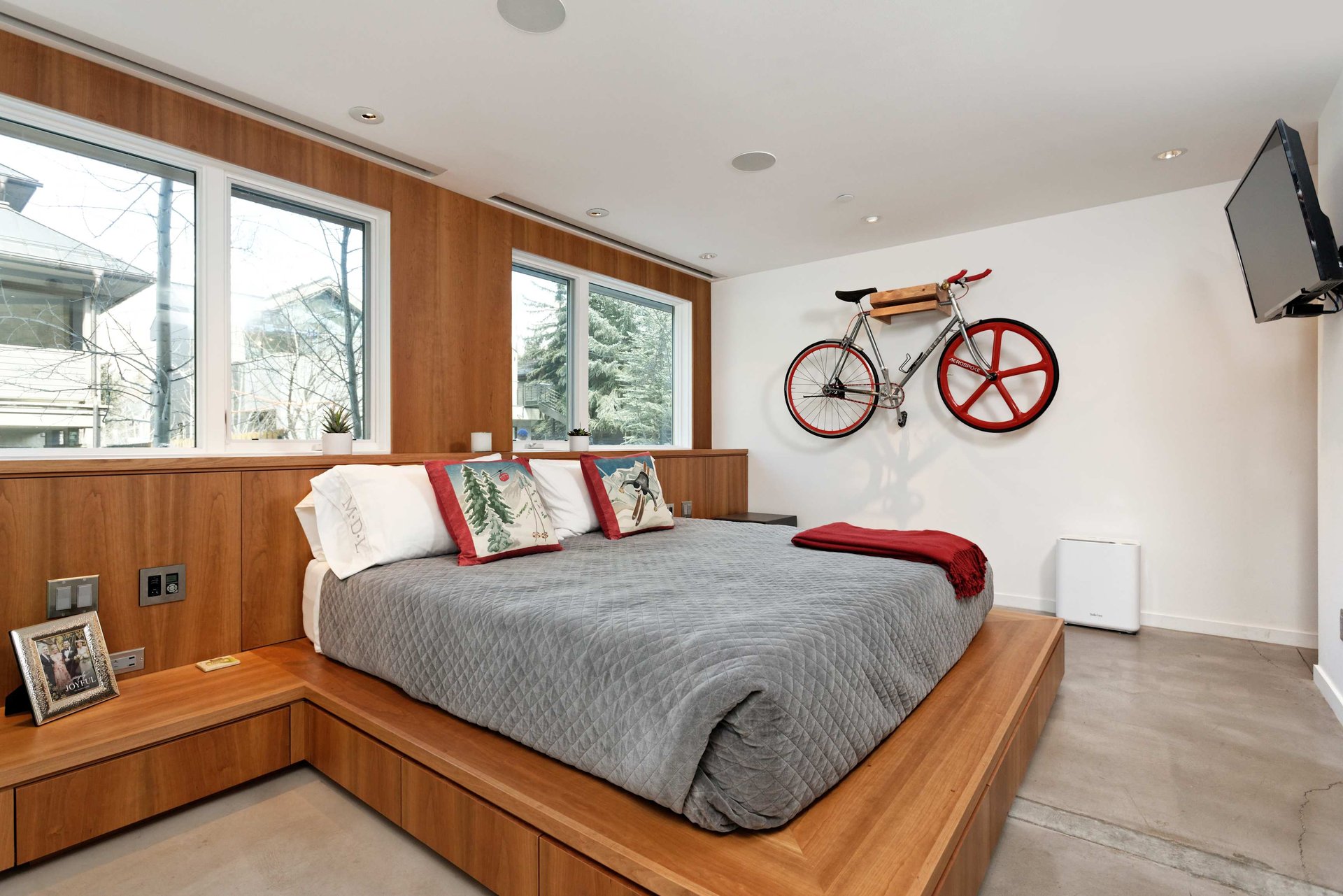Remodeled One Bedroom Condo in Downtown Aspen 
