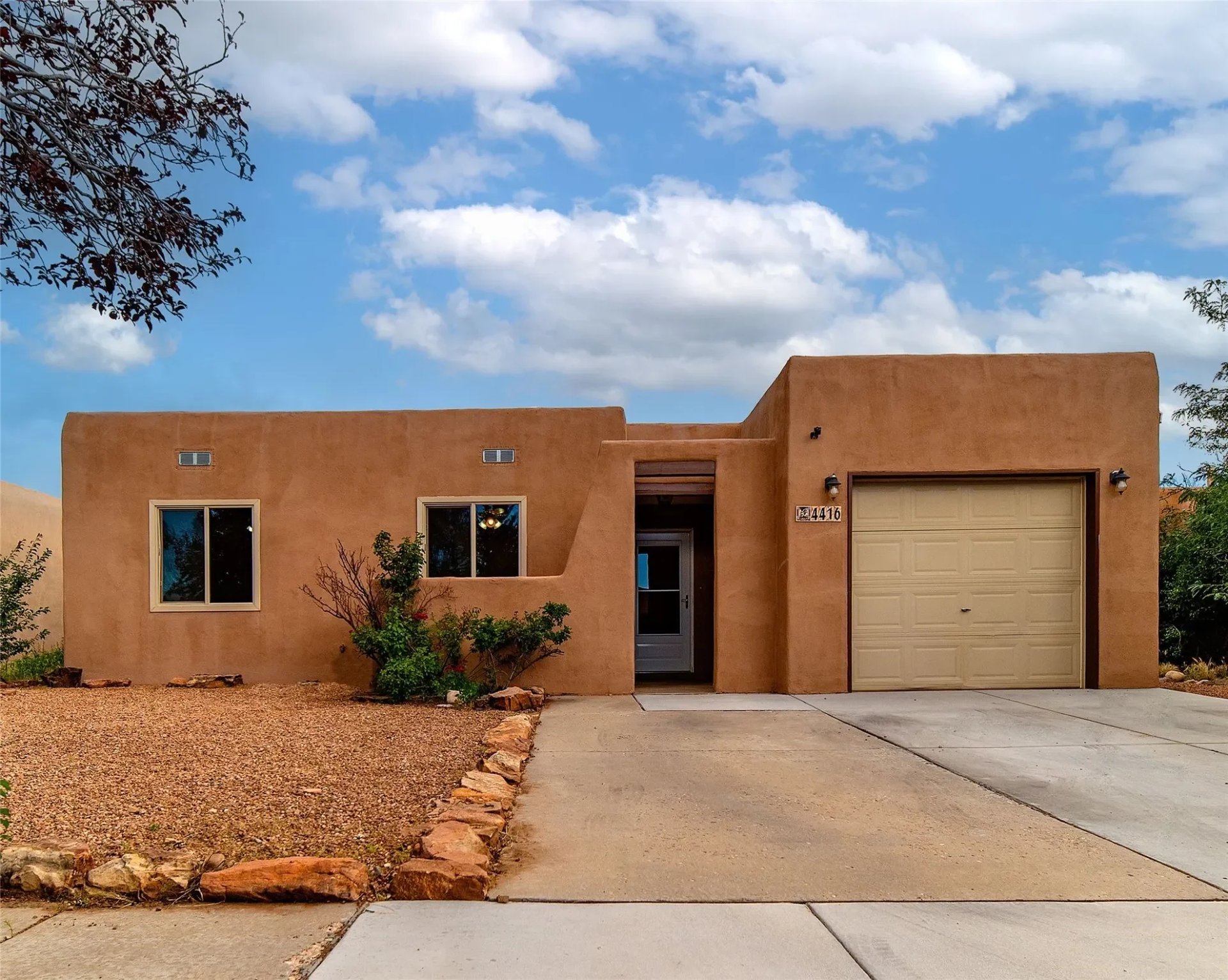 4416 Calle Jaime