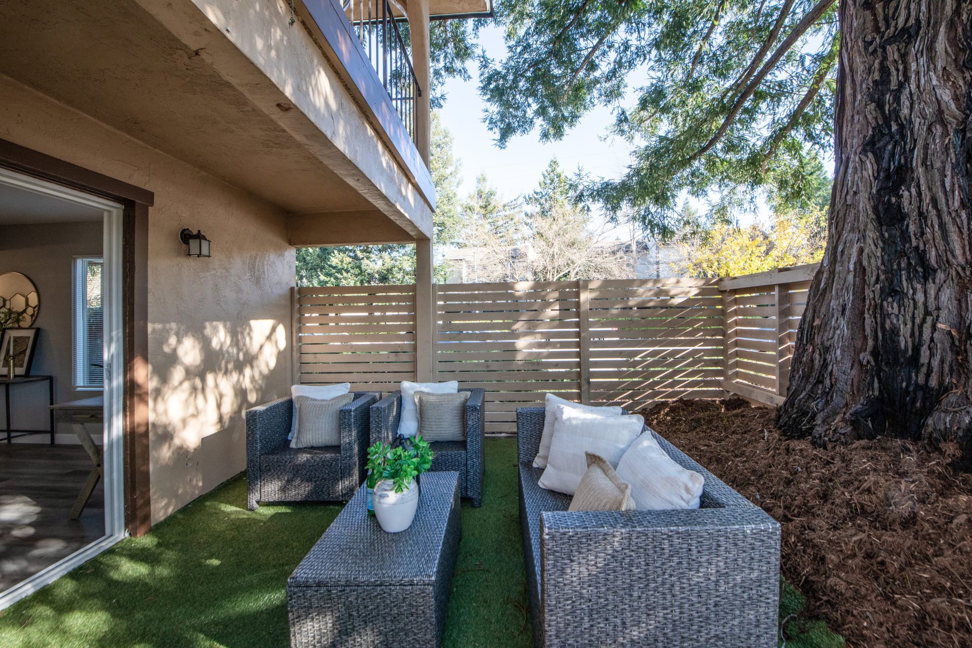 2813 Saint Paul Drive