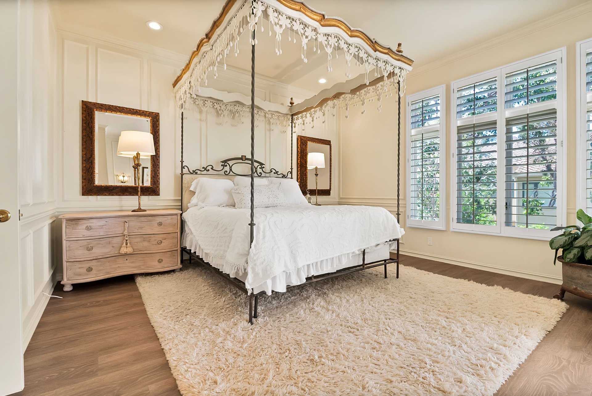 Peaceful, Private, Perfect
