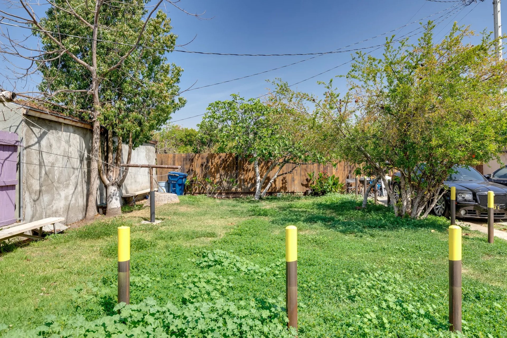 2713 Darwin Ave