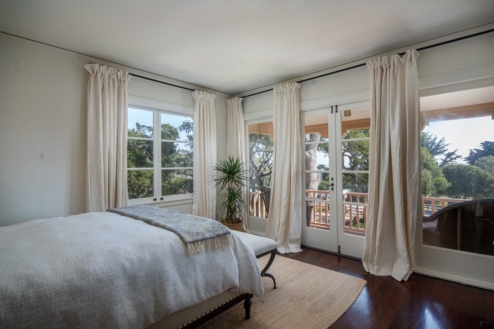 Pebble Beach Paradise - 3363 17 Mile Dr, Pebble Beach