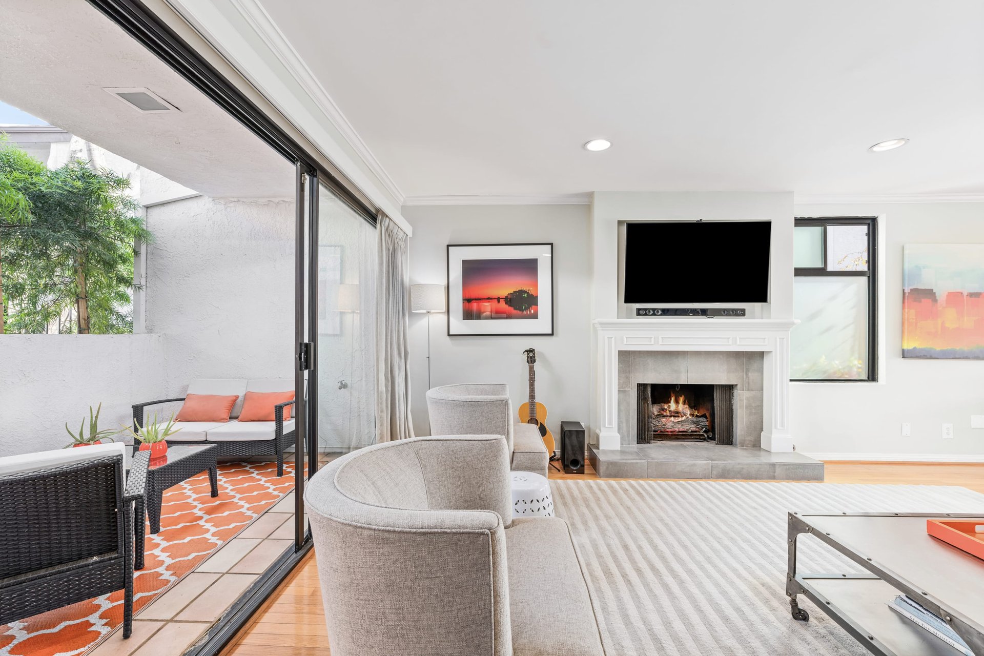 1115 19th St #8, North of Wilshire
