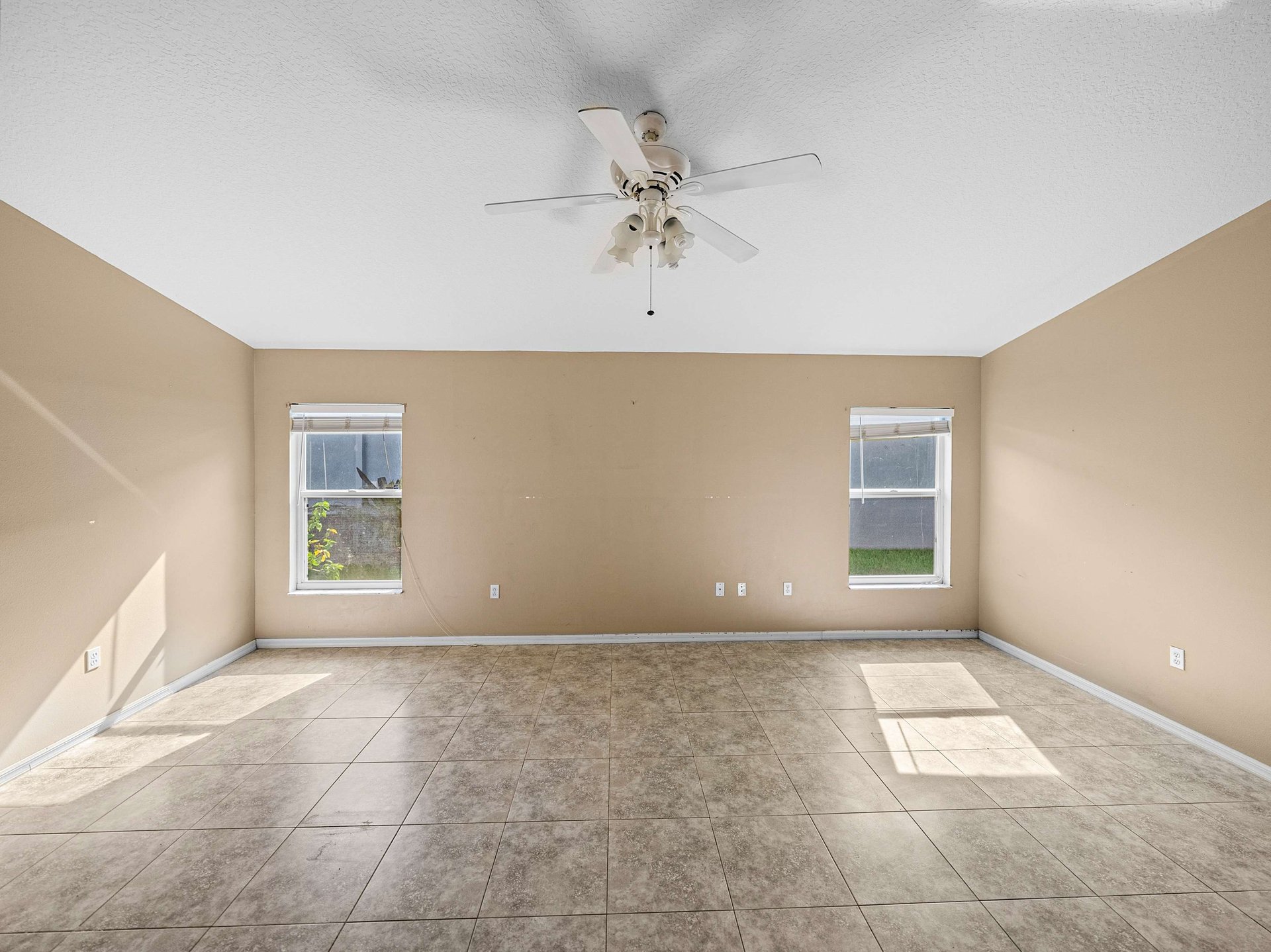 22828 RICHARDSON LN