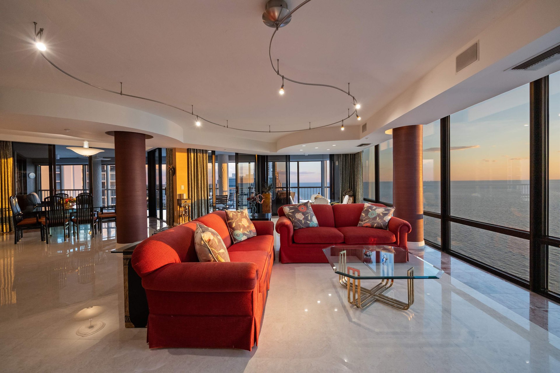 Le Parc 1602 