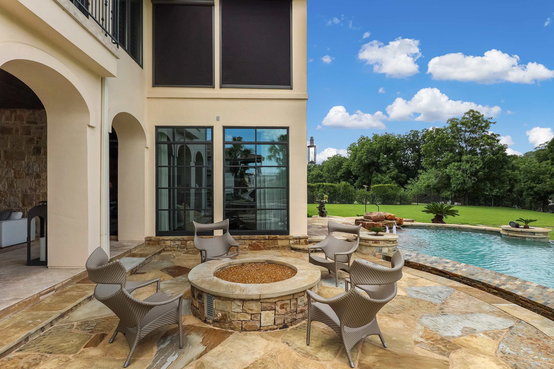 14208 Flat Top Ranch Road 