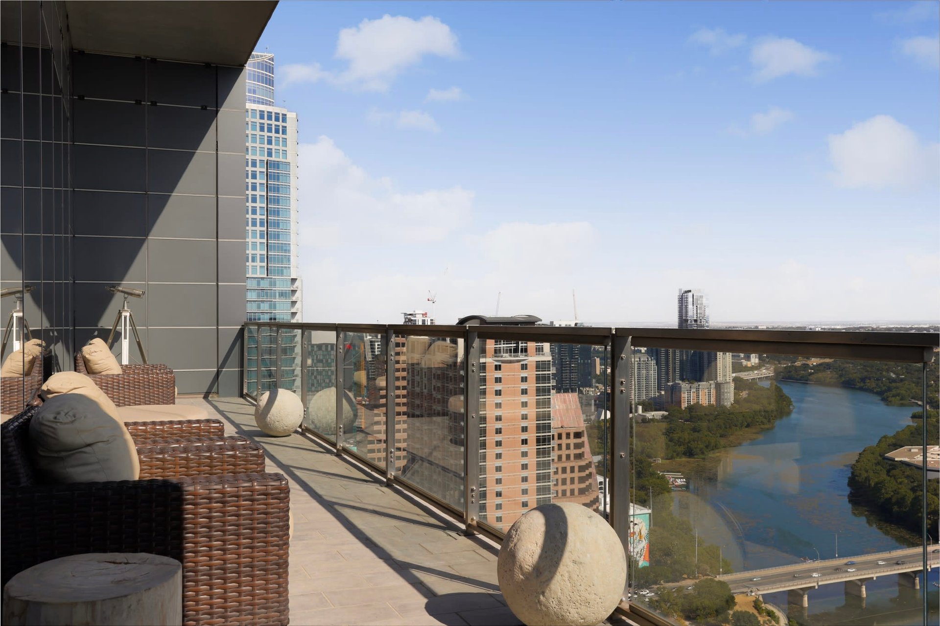 210 Lavaca St #3502