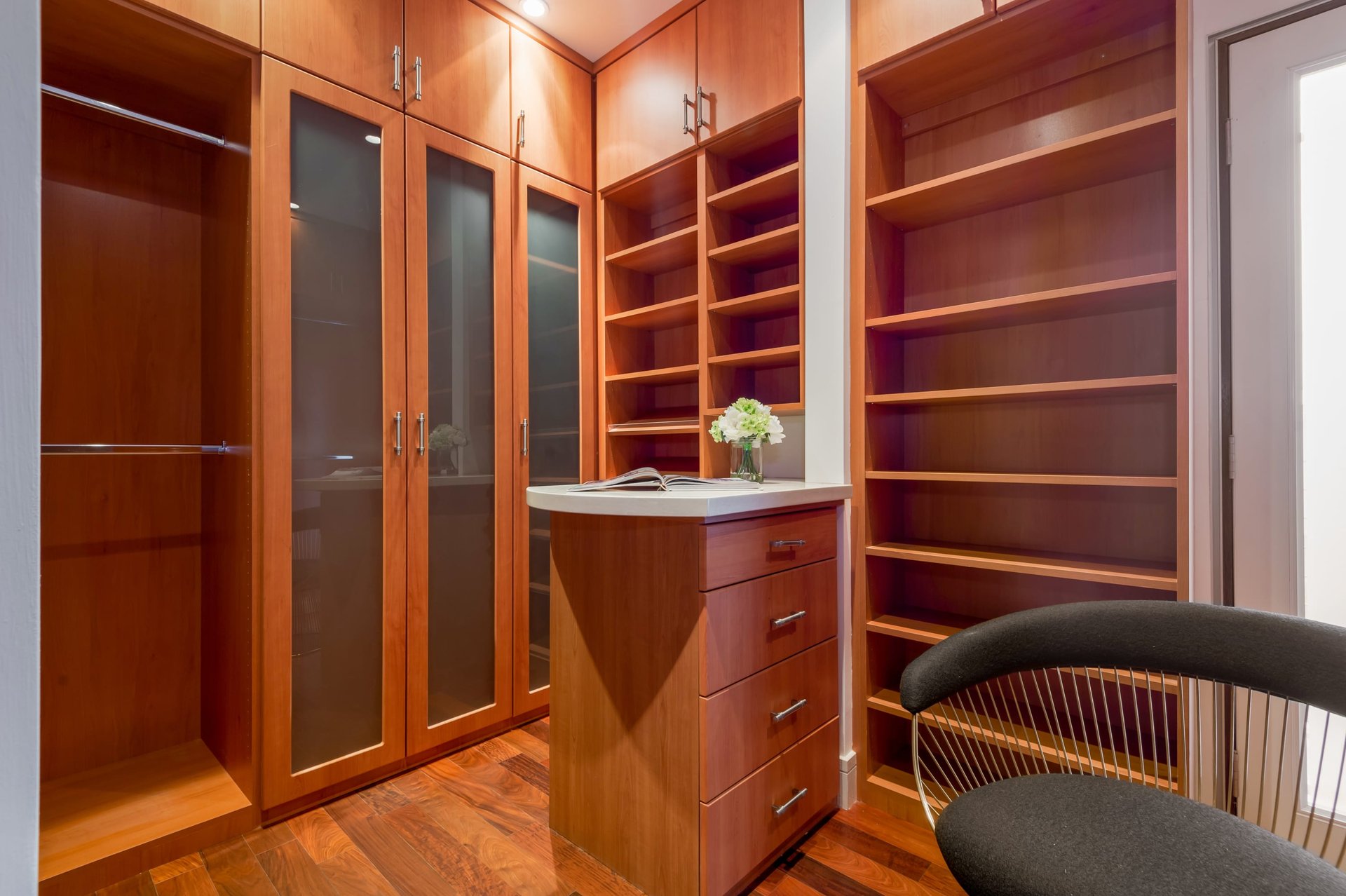 155 S Elm Dr # 302
