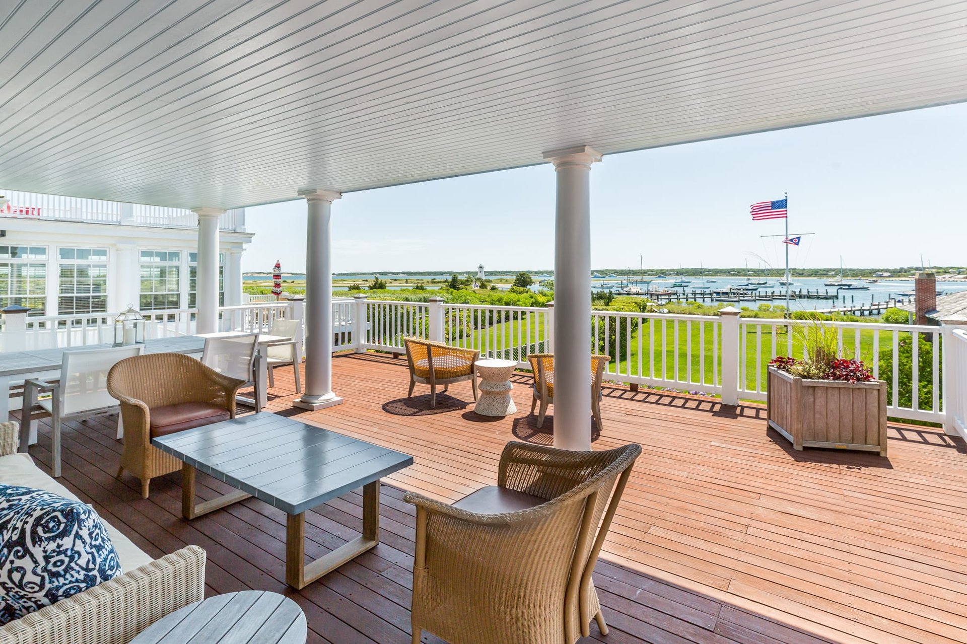 Captain's Quarters