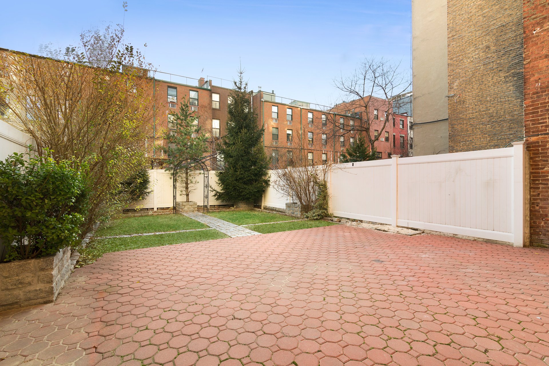 34 West 128th St.