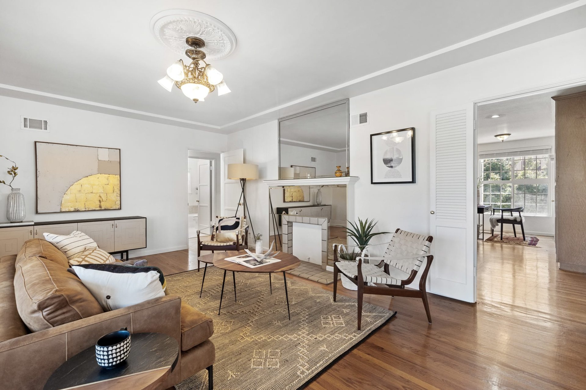 Pristine & Historic Trophy Duplex in Prime Miracle Mile