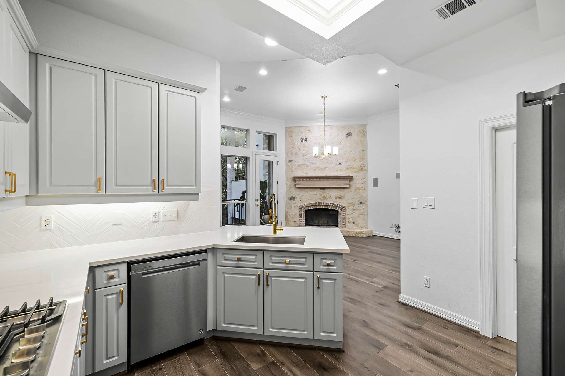 Lock & Leave  minutes to Downtown - Eanes ISD