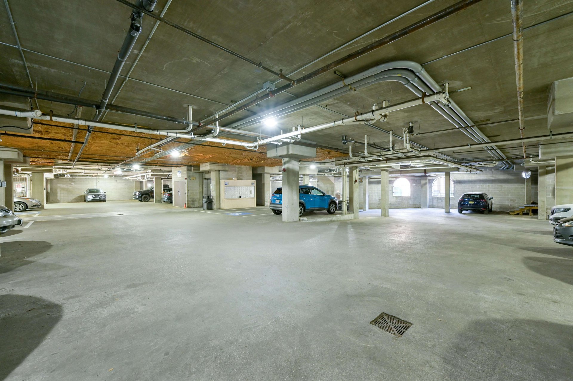 2505 San Gabriel Street #207