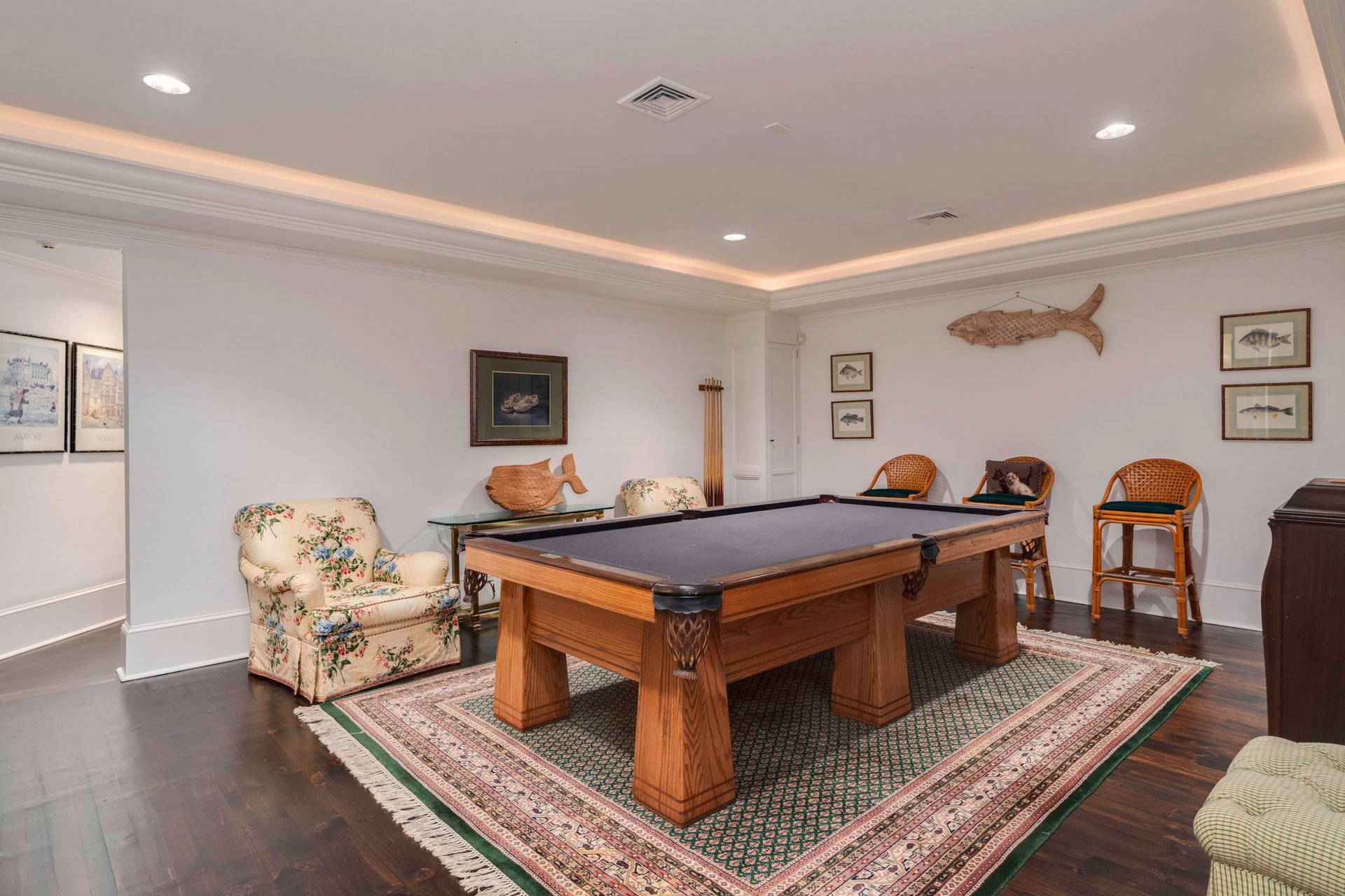 Furnished Designer Luxury Cottage in a Historic Waterfront Neighborhood