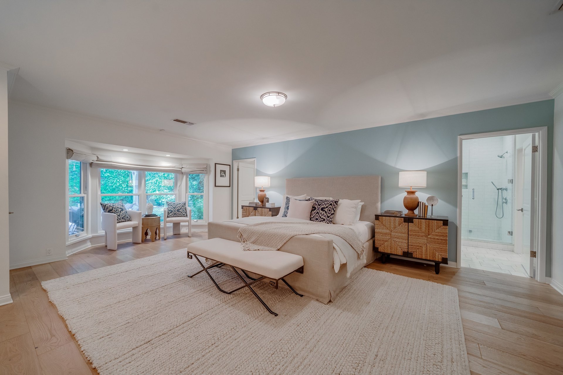 A Hampton's Vibe Traditional Home in Studio City 