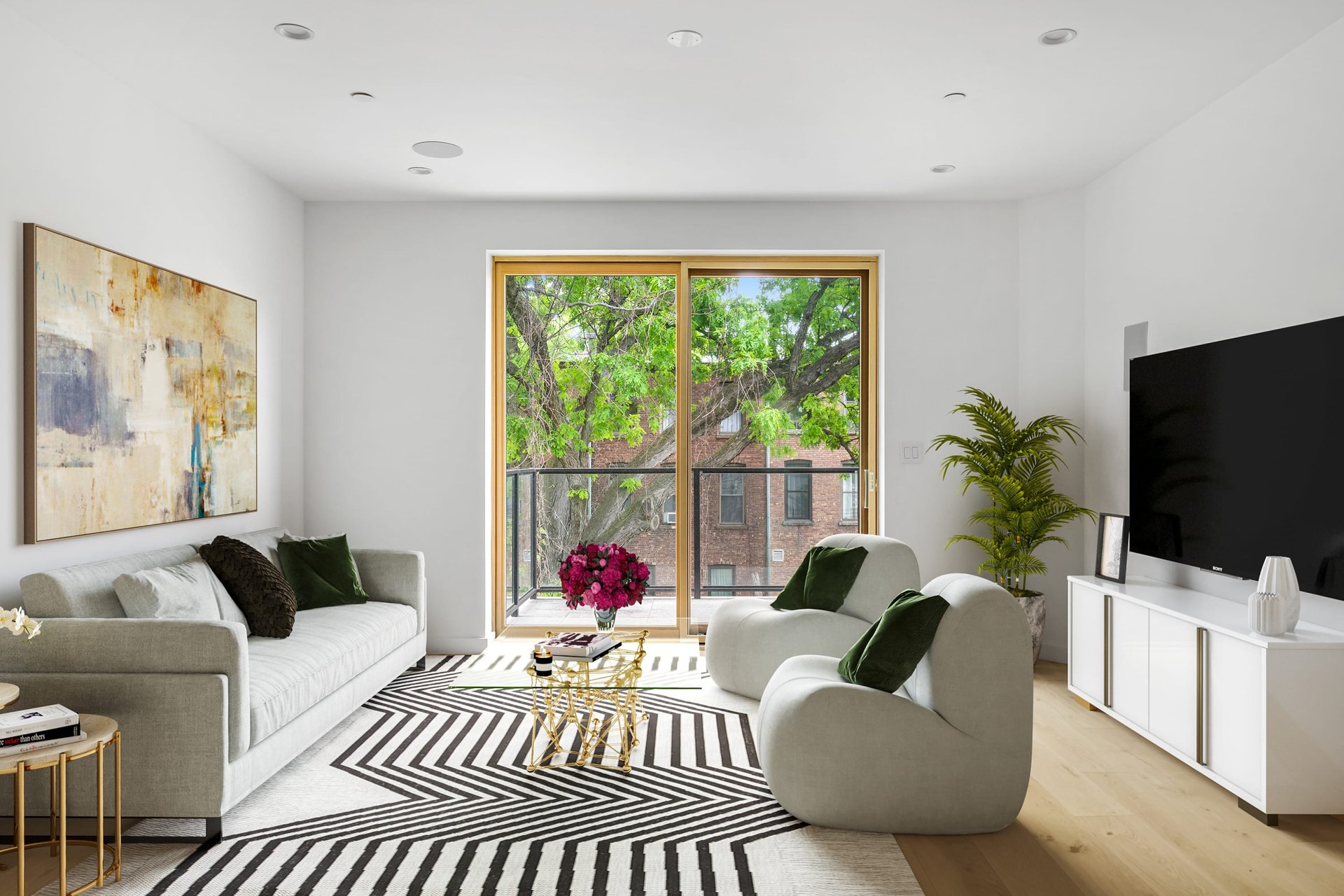 545 Lexington Ave, Unit 2